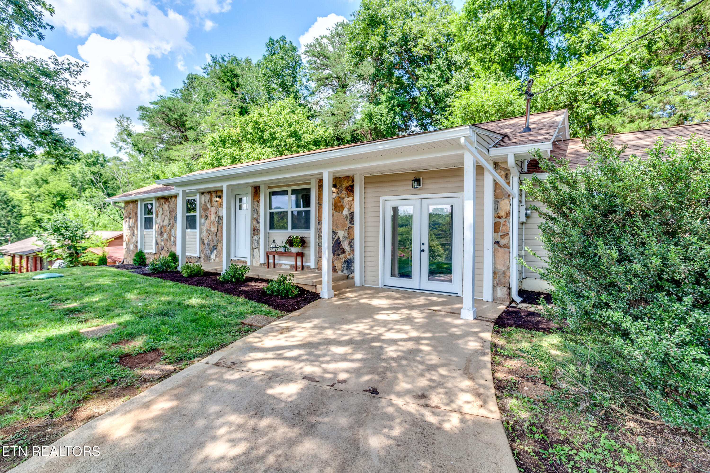 8224 Tumbleweed Trail Knoxville TN 37920