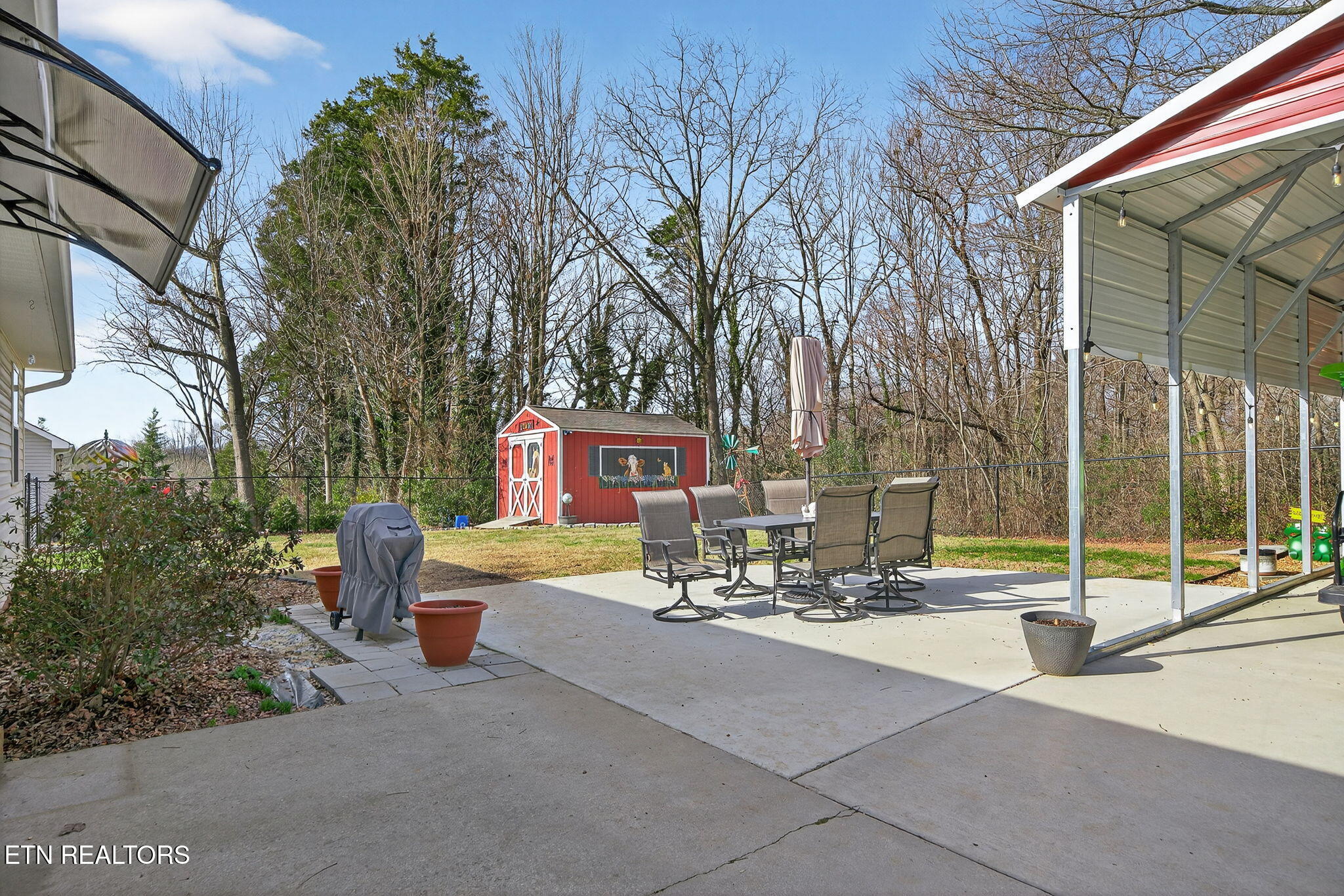 314 W Walnut Street Madisonville TN 37354