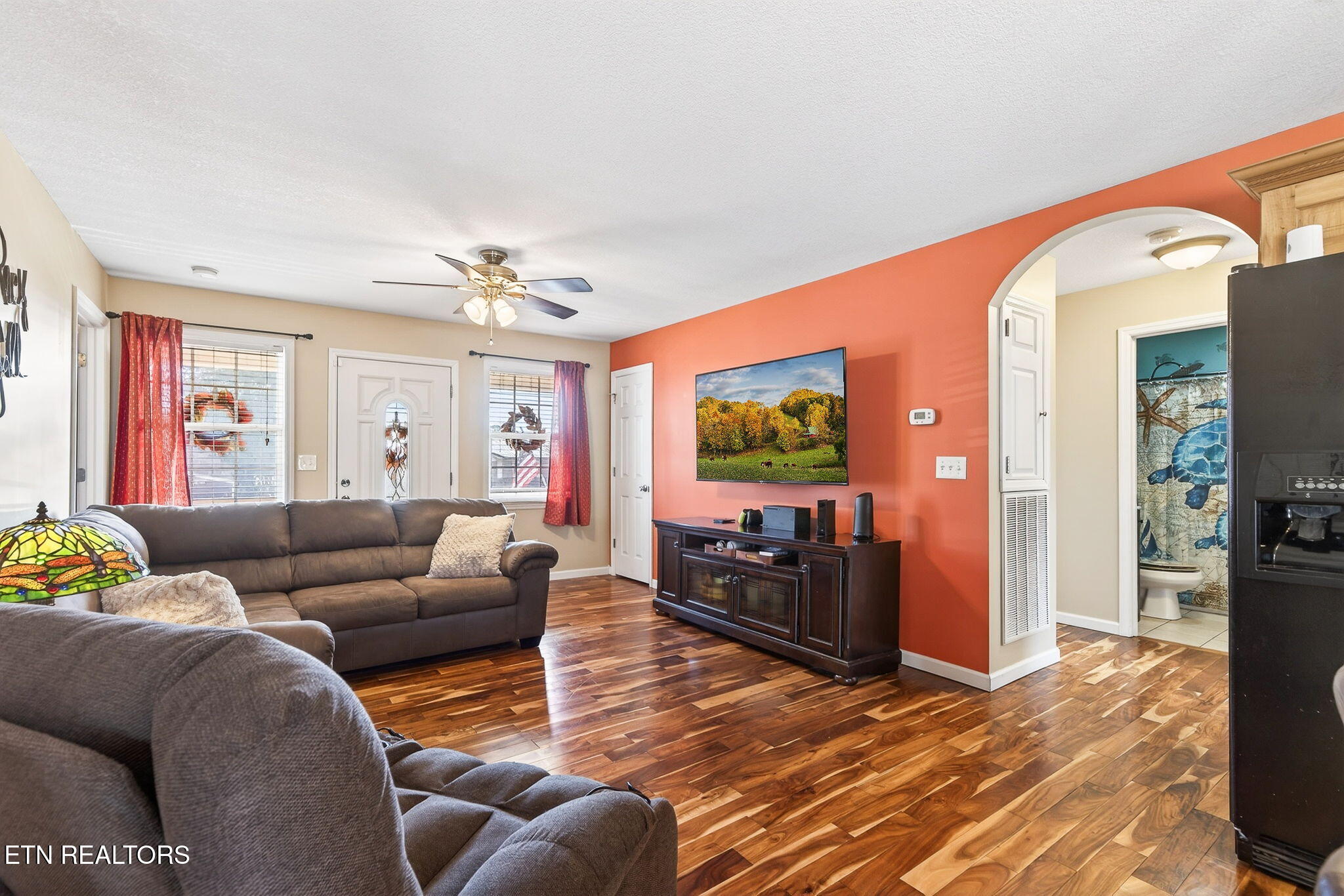 314 W Walnut Street Madisonville TN 37354