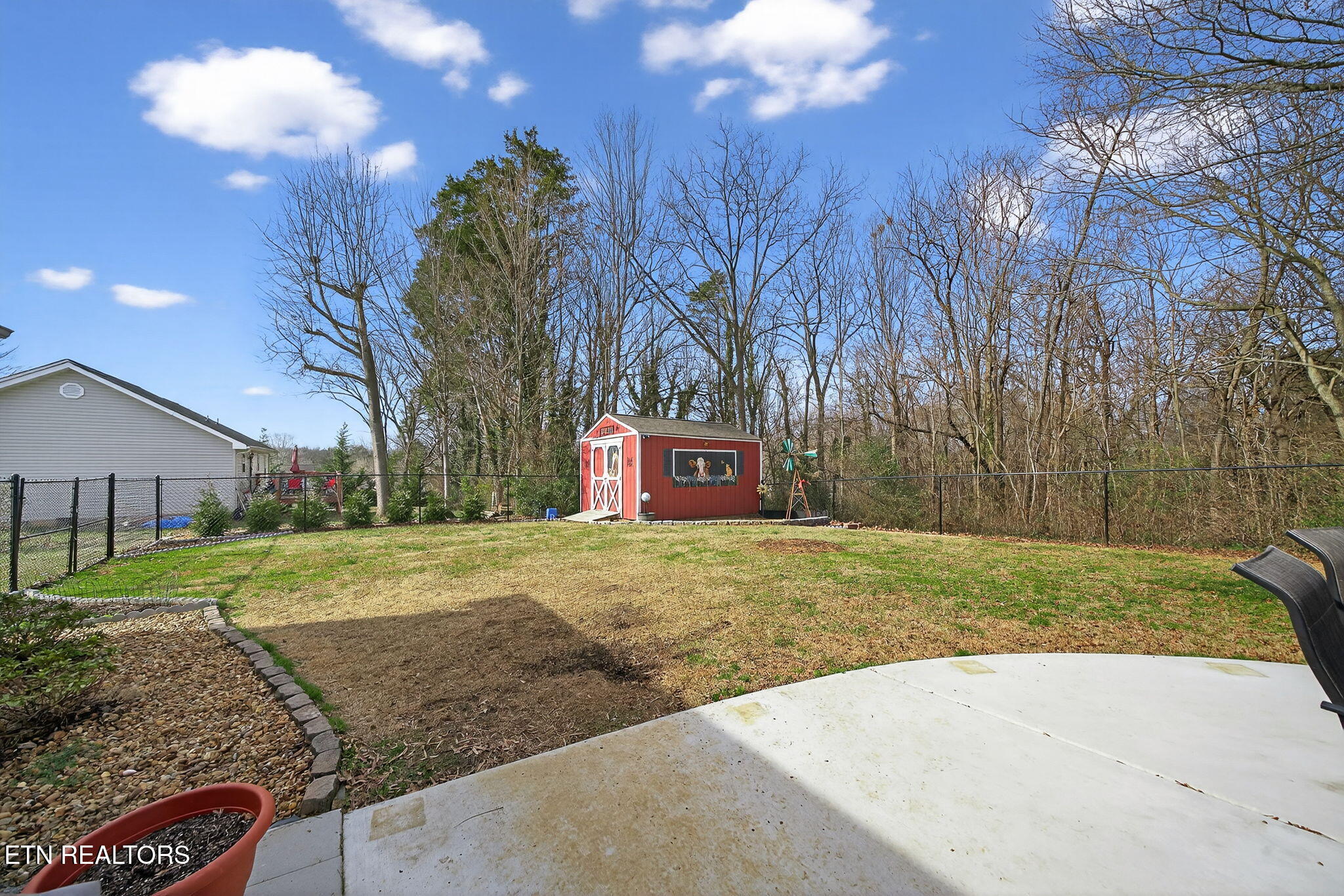 314 W Walnut Street Madisonville TN 37354