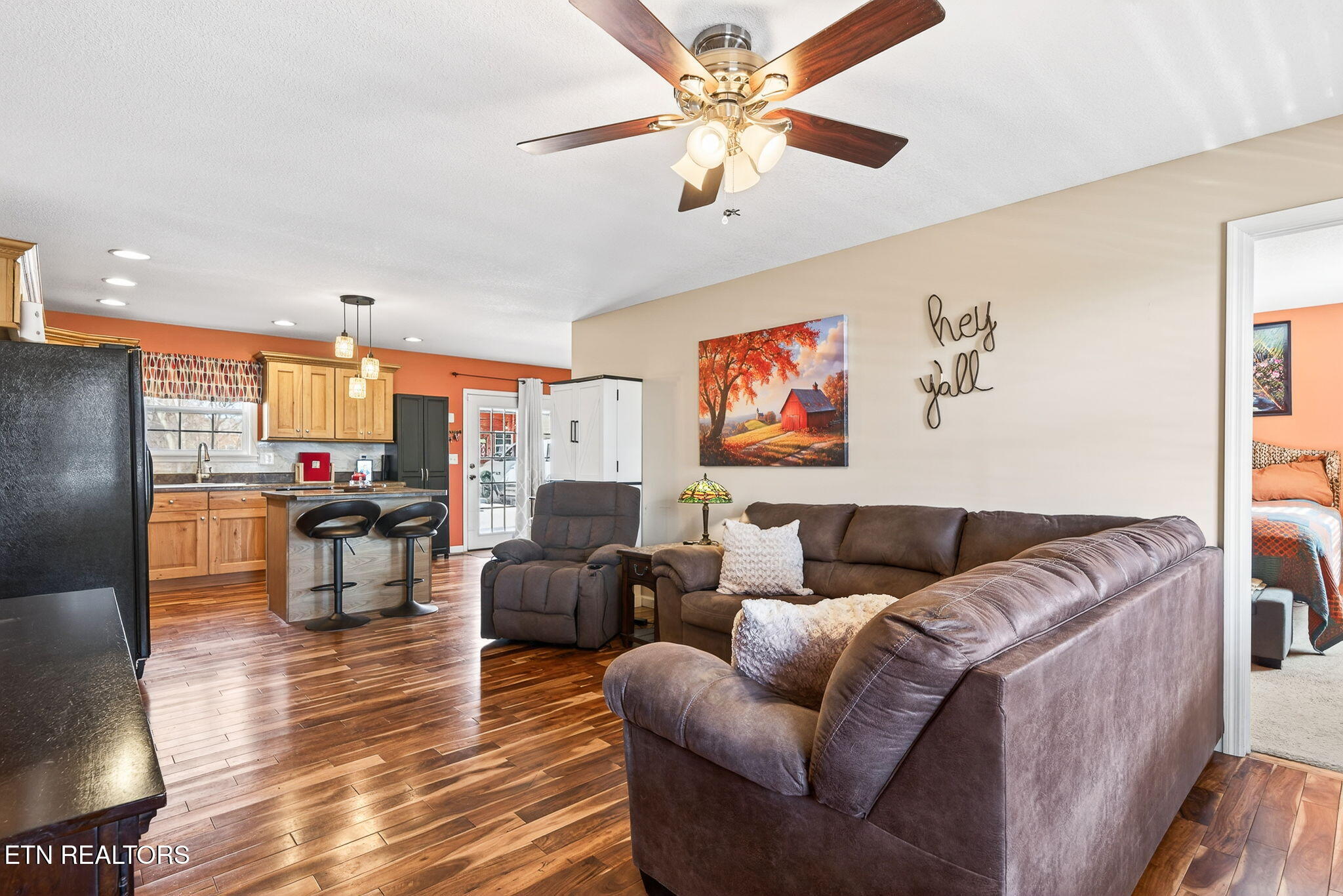 314 W Walnut Street Madisonville TN 37354