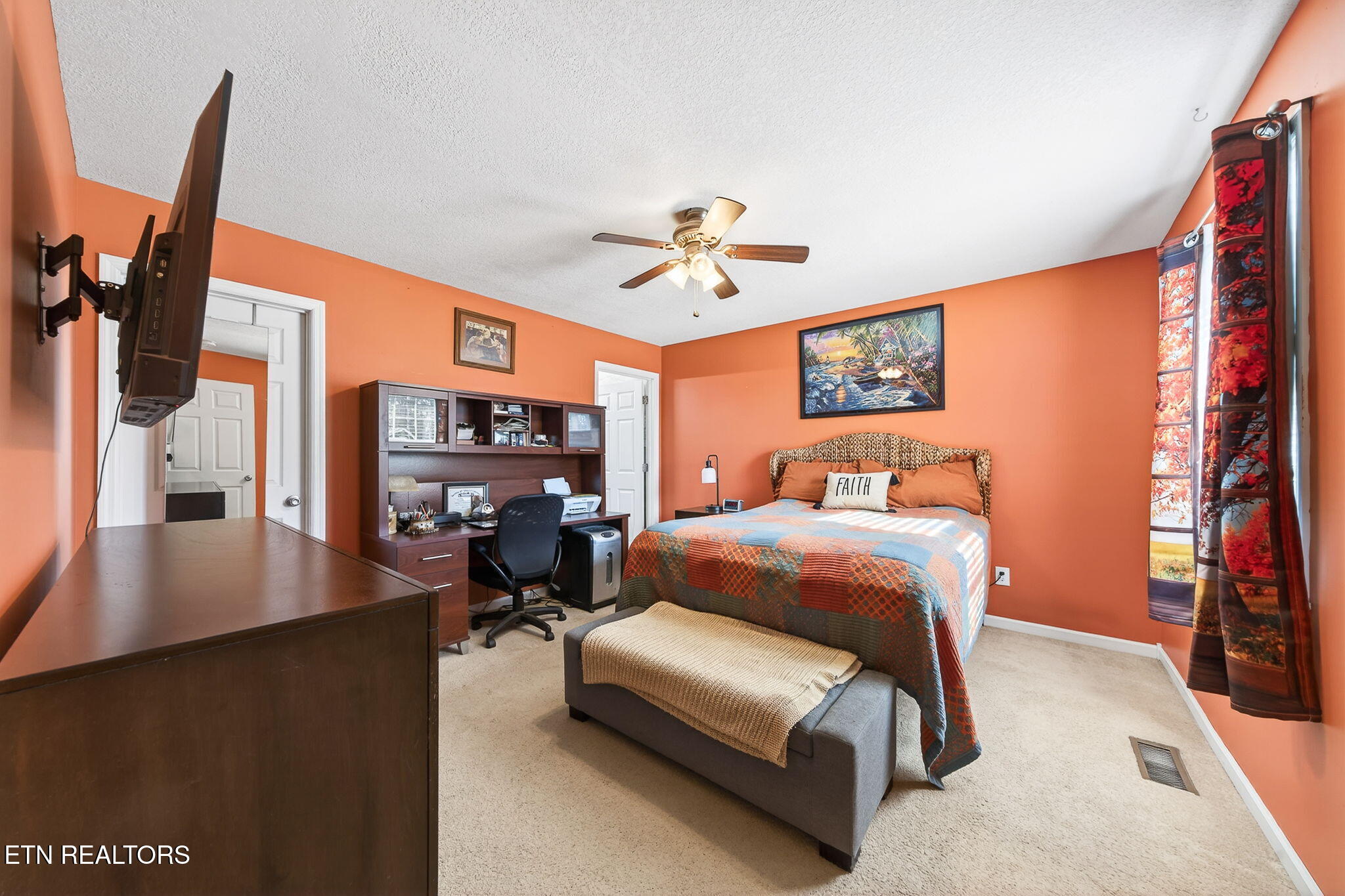 314 W Walnut Street Madisonville TN 37354