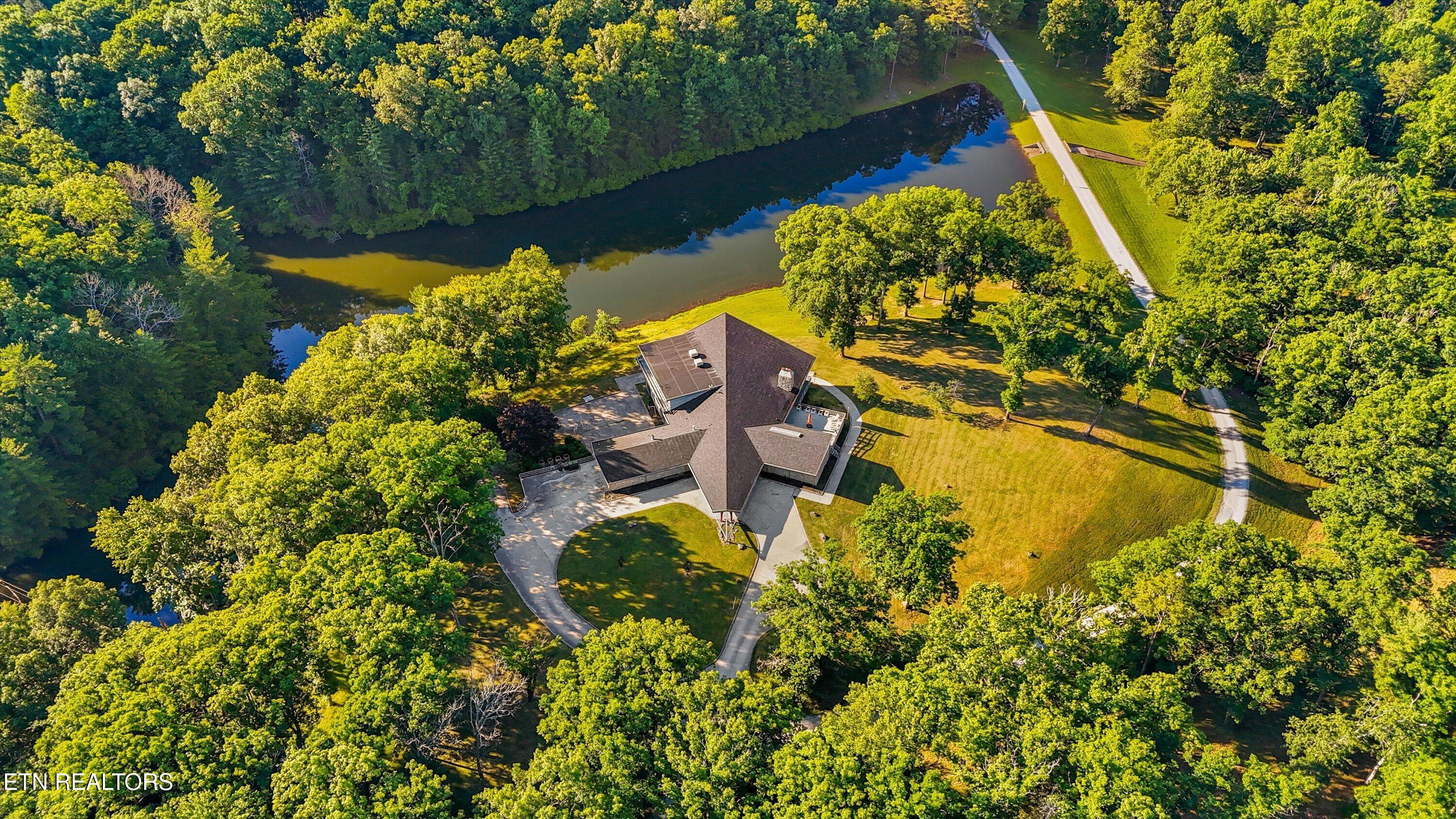 1527 Terry Road Oneida TN 37841