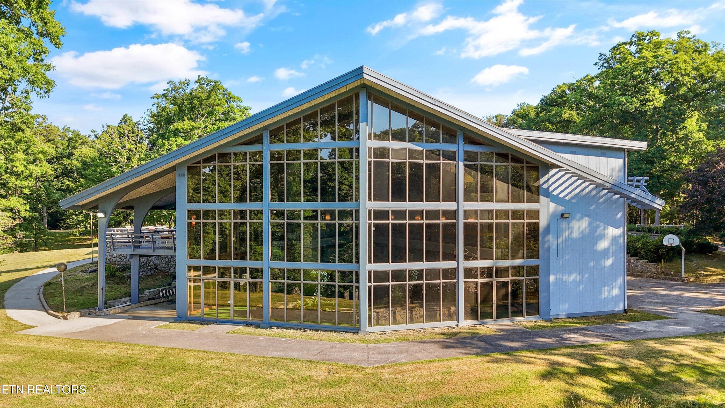 1527 Terry Road Oneida TN 37841