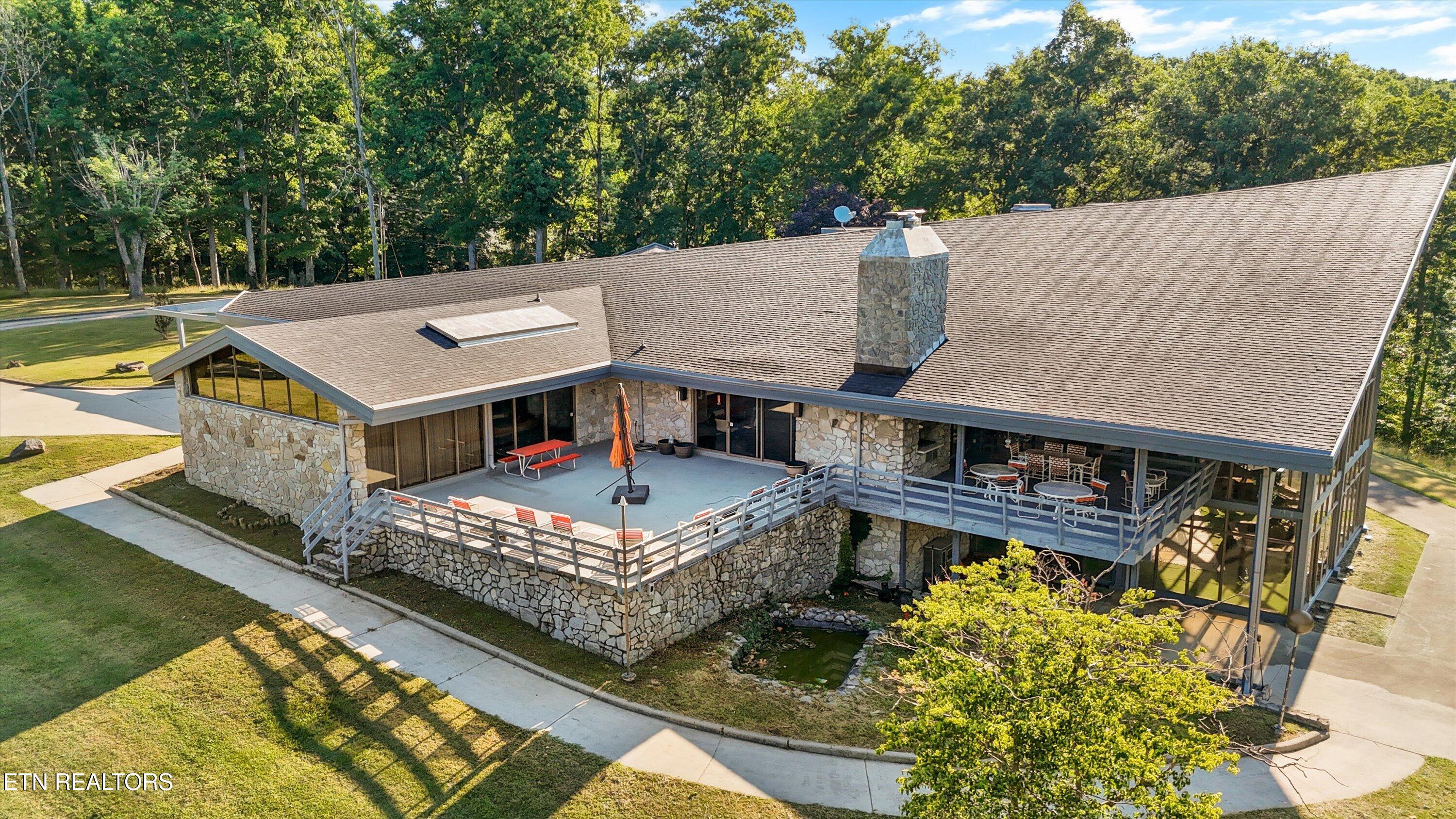 1527 Terry Road Oneida TN 37841