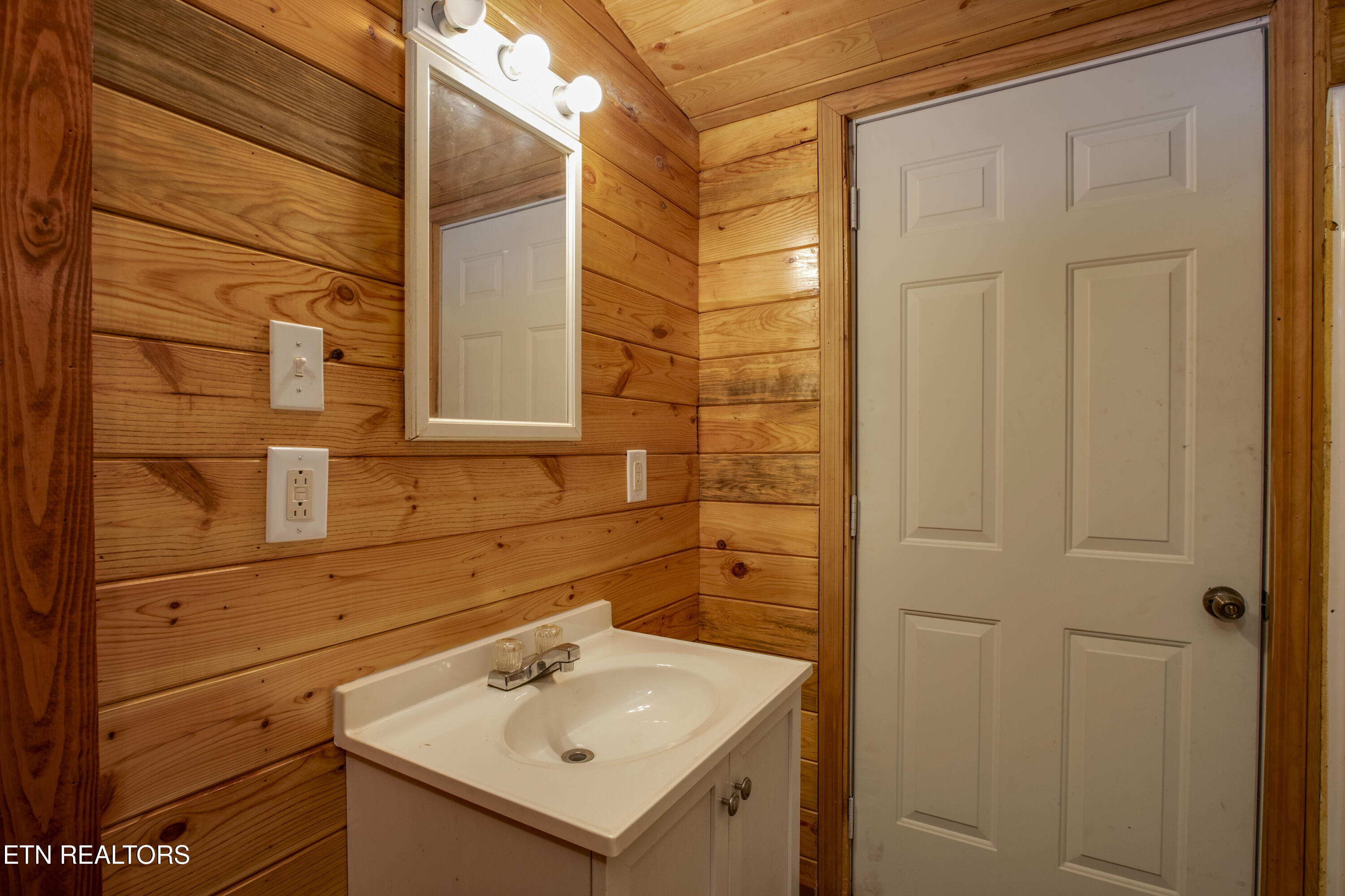 1918 Sweetwater Vonore Road Sweetwater TN 37874