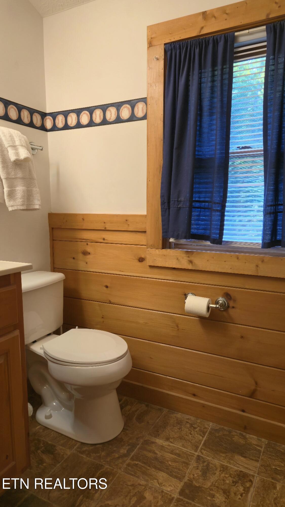 742 Yona Trail Way Gatlinburg TN 37738
