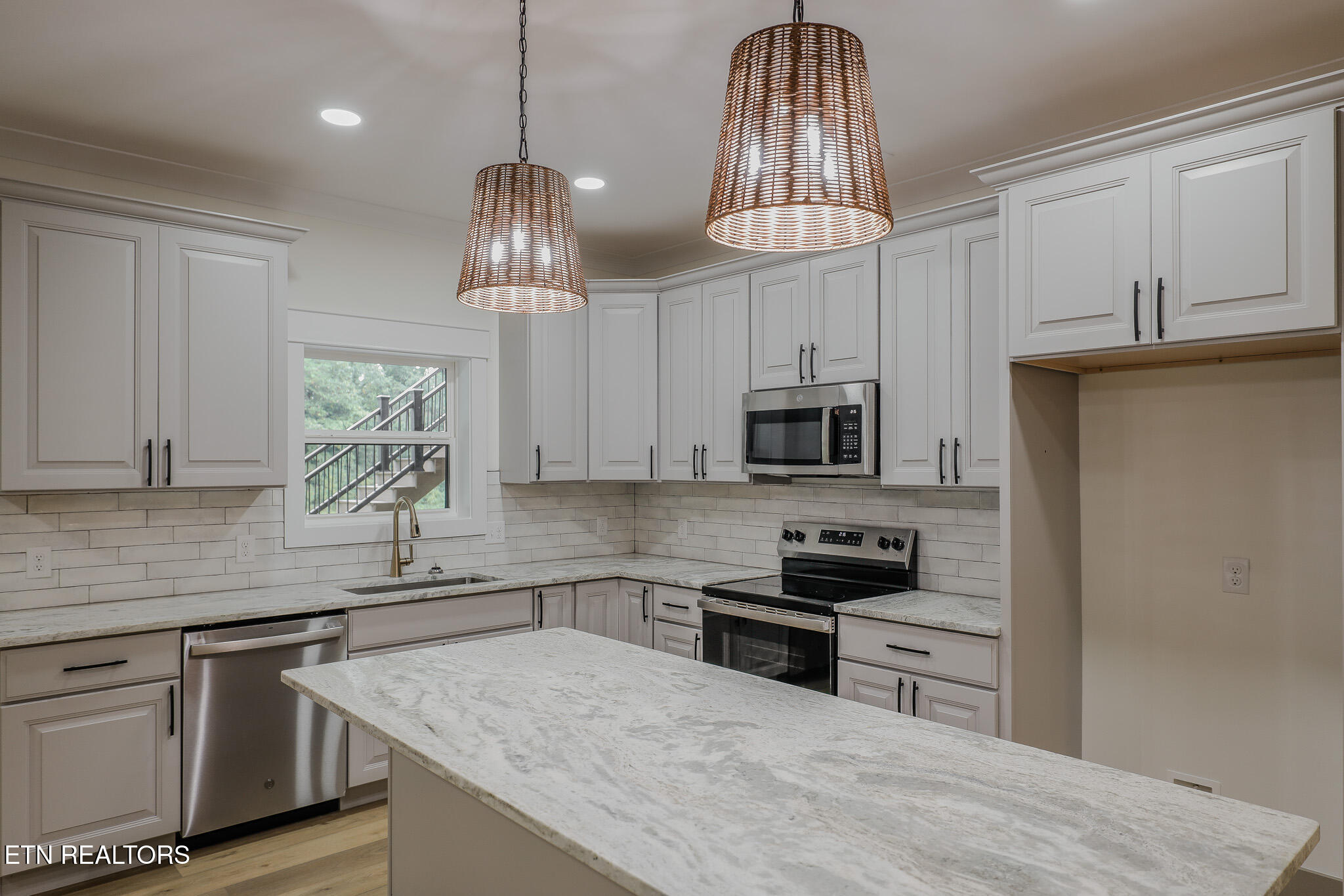 4662 Morganton Road Maryville TN 37801