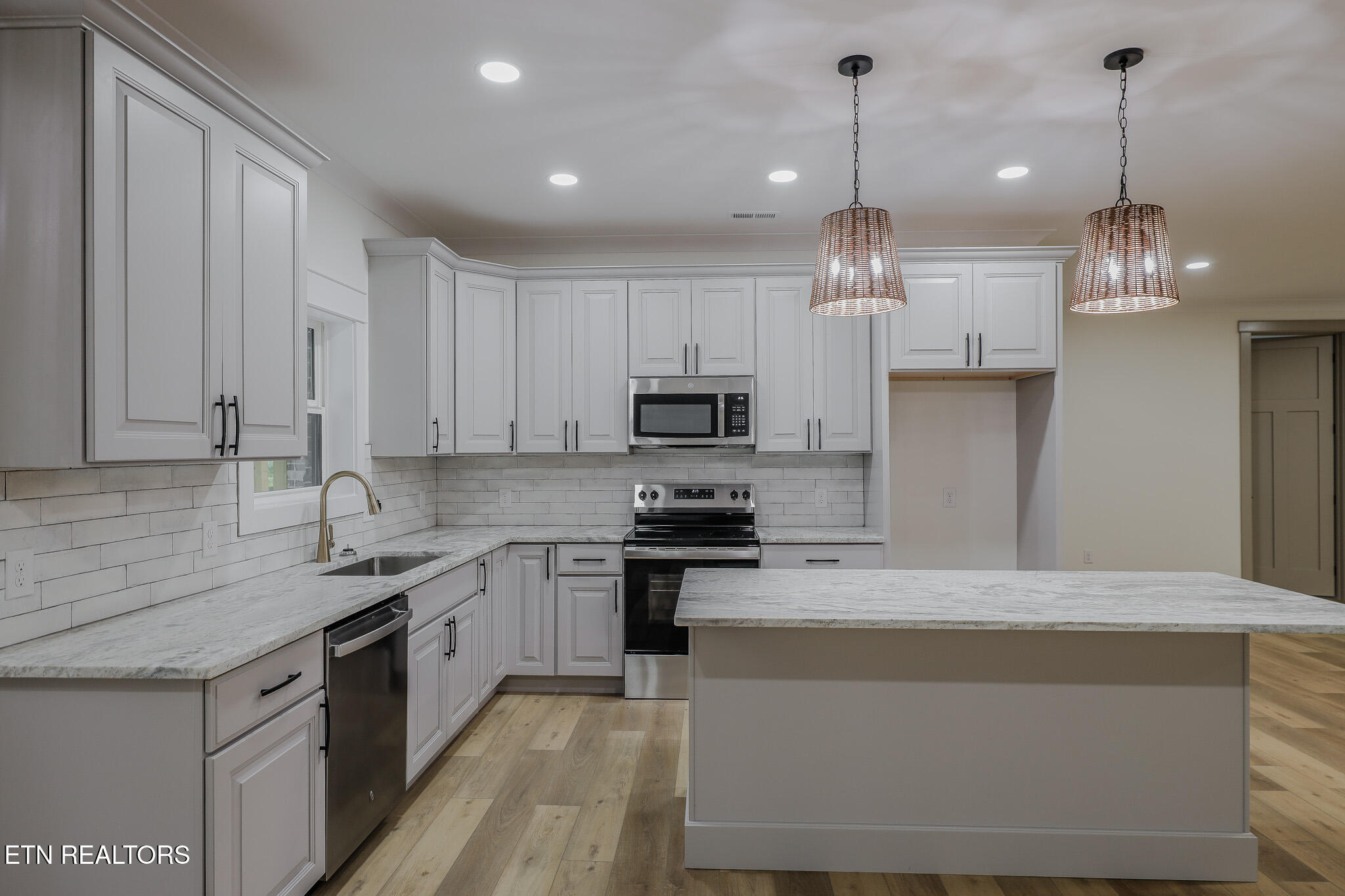 4662 Morganton Road Maryville TN 37801