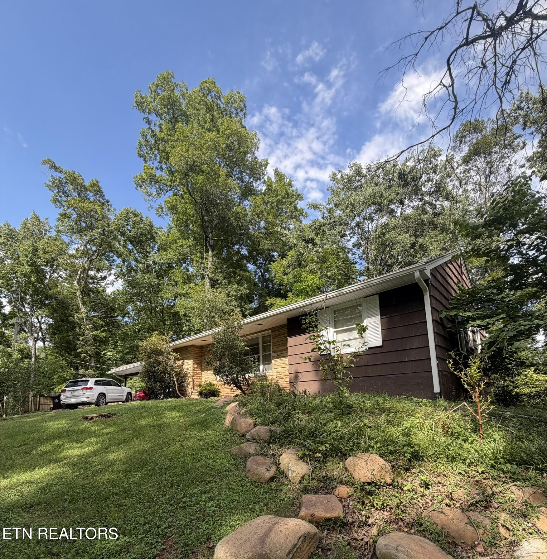 5704 Rockhaven Road Knoxville TN 37920