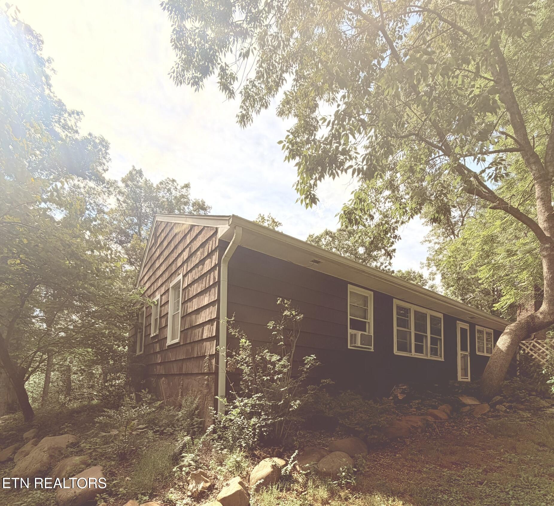 5704 Rockhaven Road Knoxville TN 37920