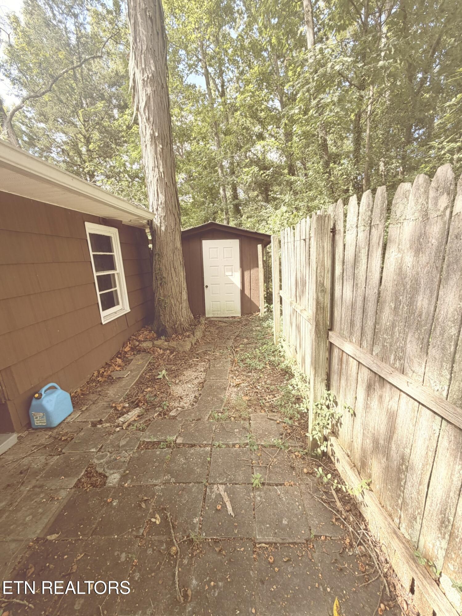 5704 Rockhaven Road Knoxville TN 37920