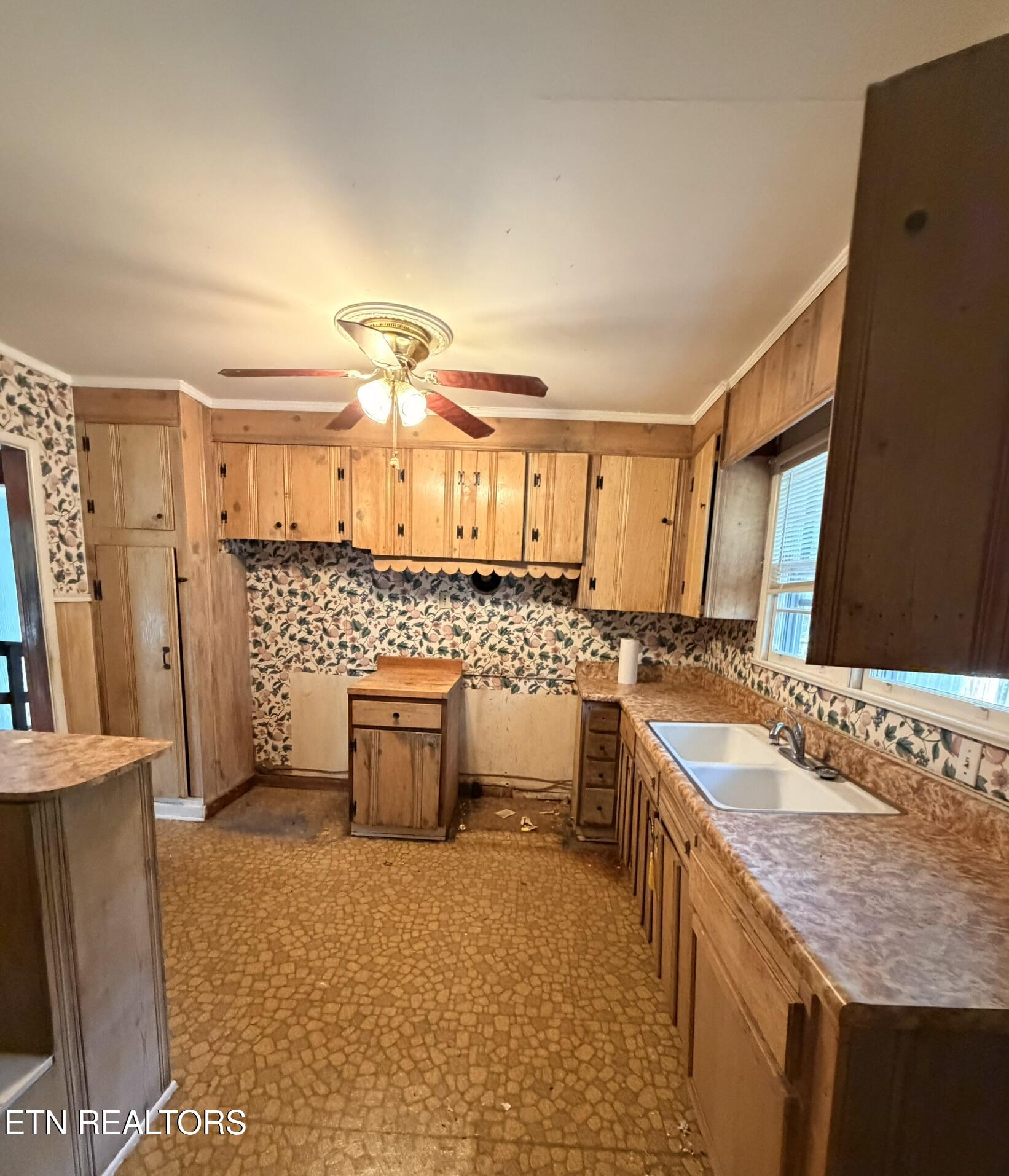 5704 Rockhaven Road Knoxville TN 37920