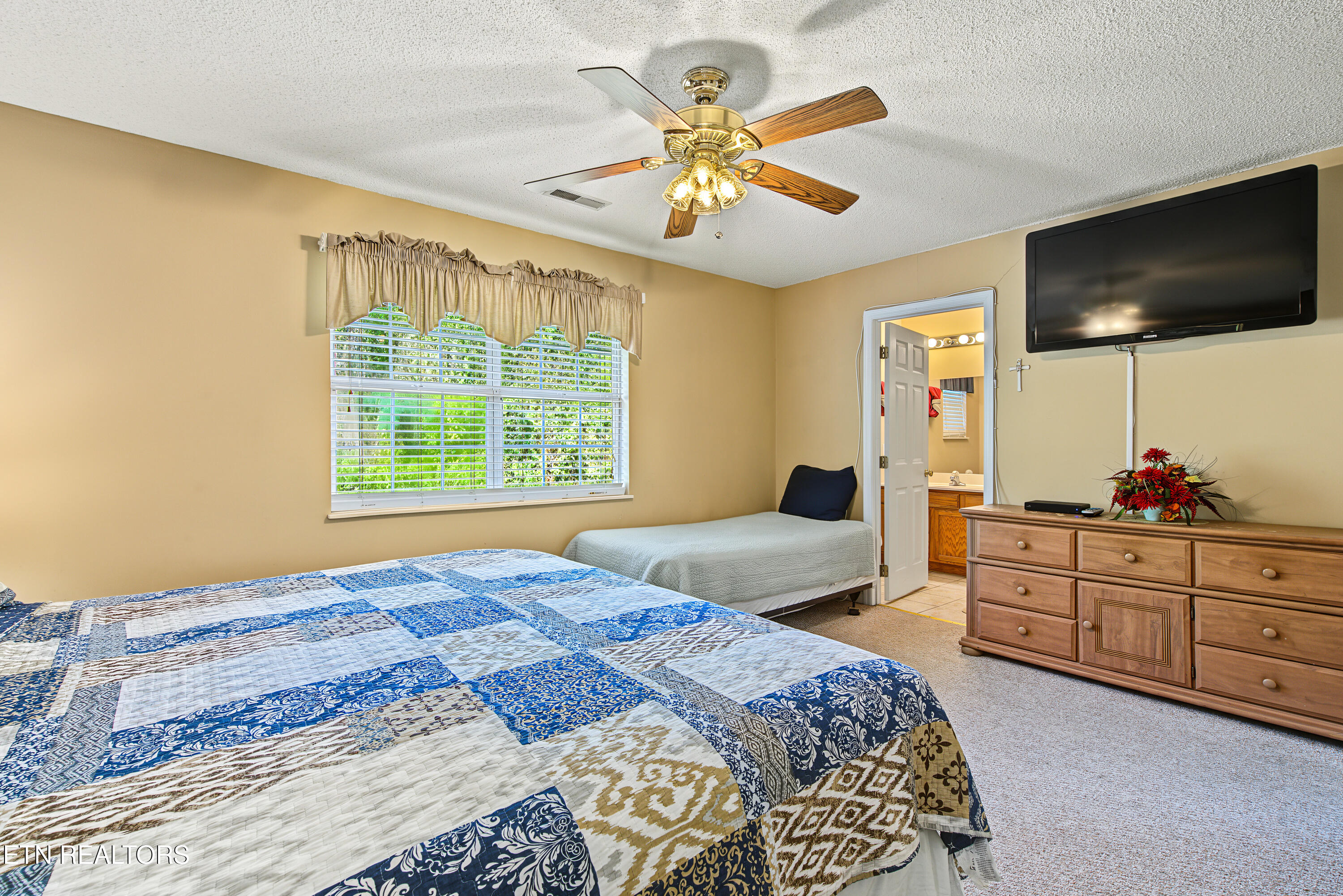 322 Creekwalk Boulevard Pigeon Forge TN 37863