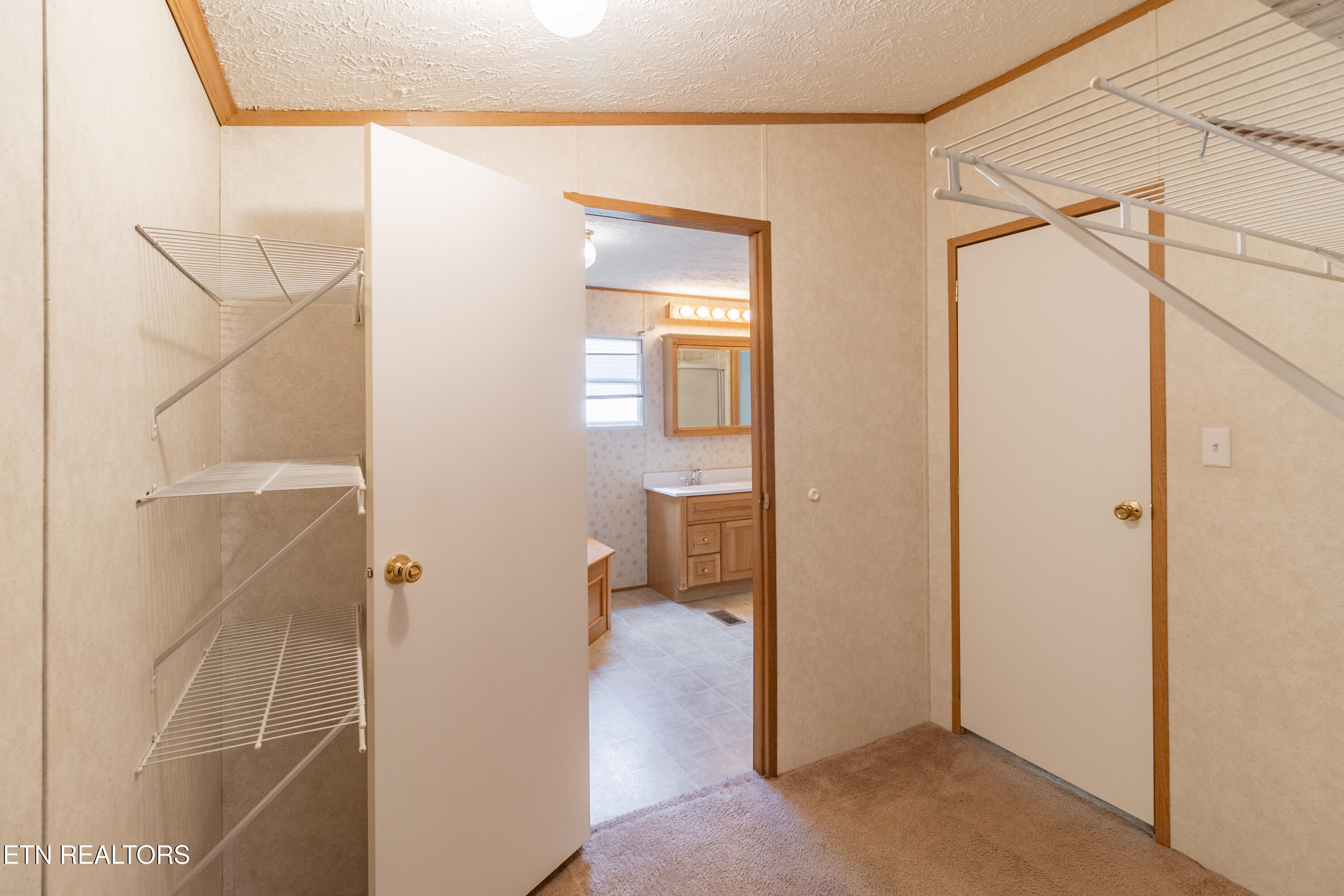 159 Cutters Lane Clinton TN 37716