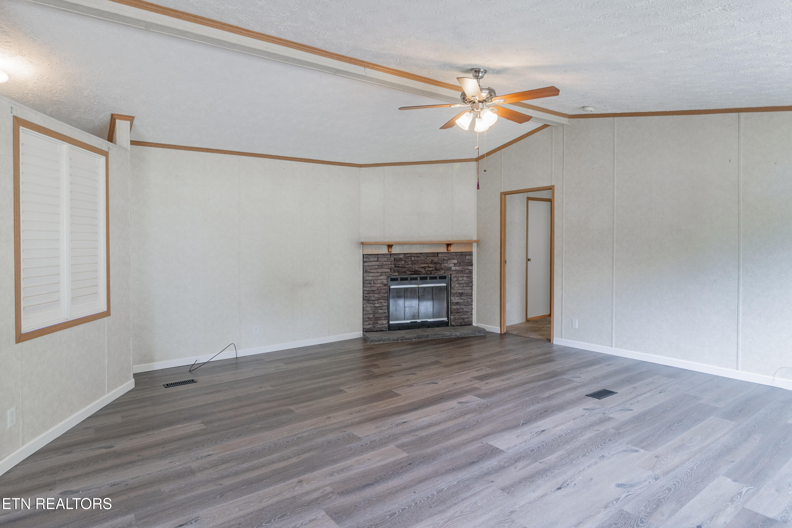159 Cutters Lane Clinton TN 37716
