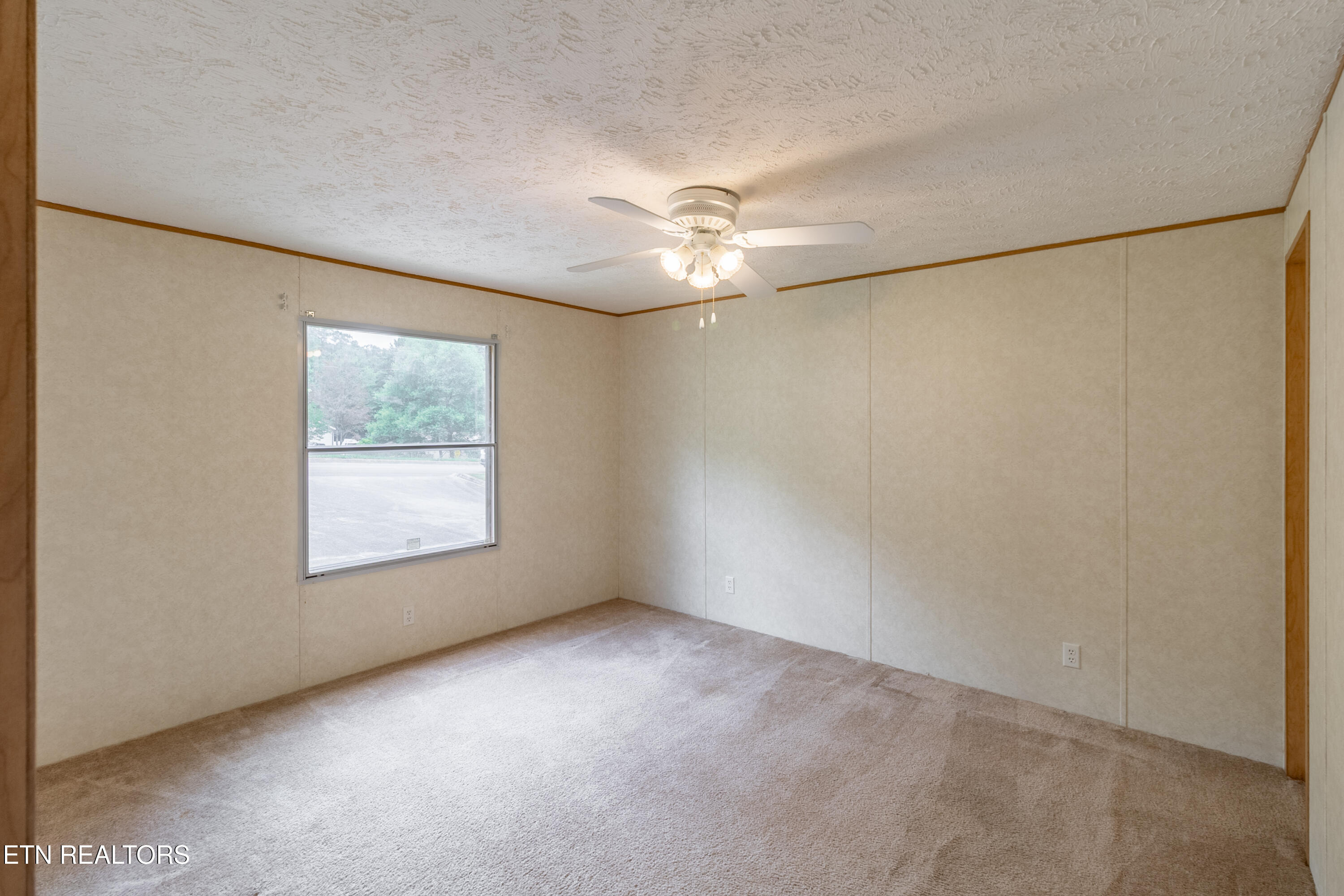 159 Cutters Lane Clinton TN 37716