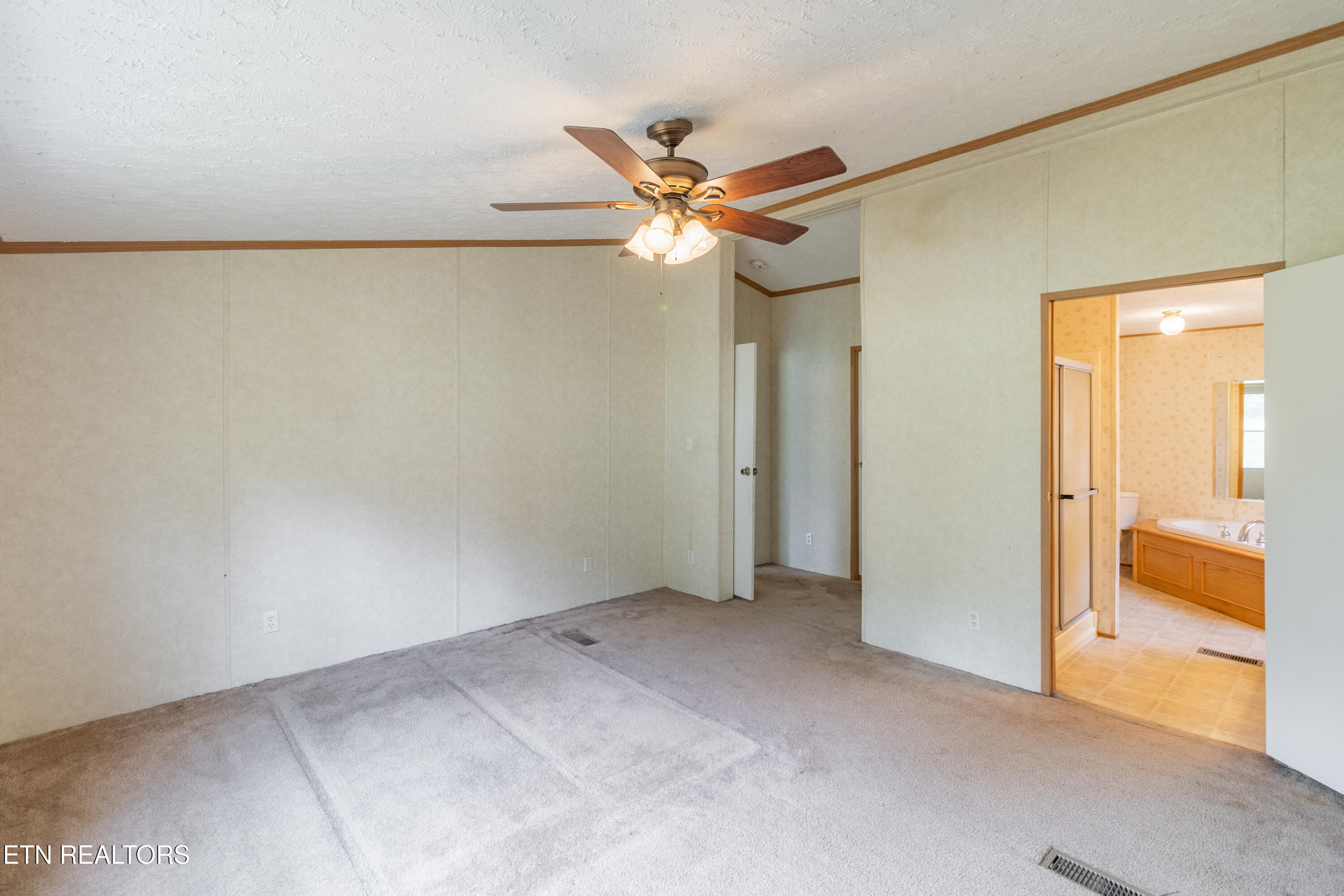 159 Cutters Lane Clinton TN 37716