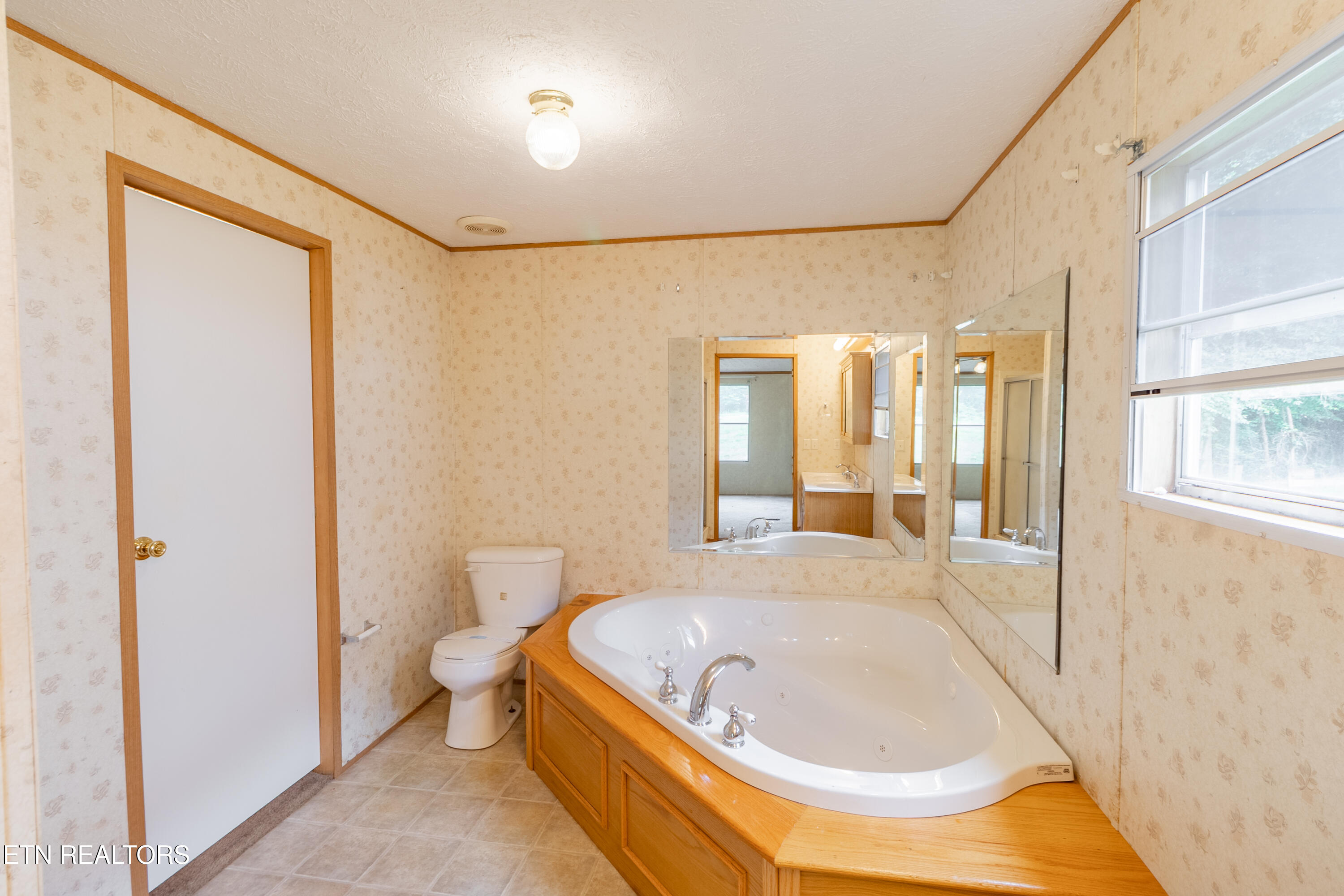 159 Cutters Lane Clinton TN 37716