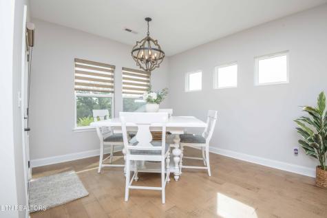 471 Sugar Maple Trail Lenoir City TN 37771
