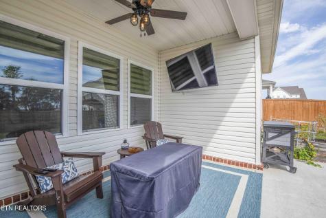 471 Sugar Maple Trail Lenoir City TN 37771