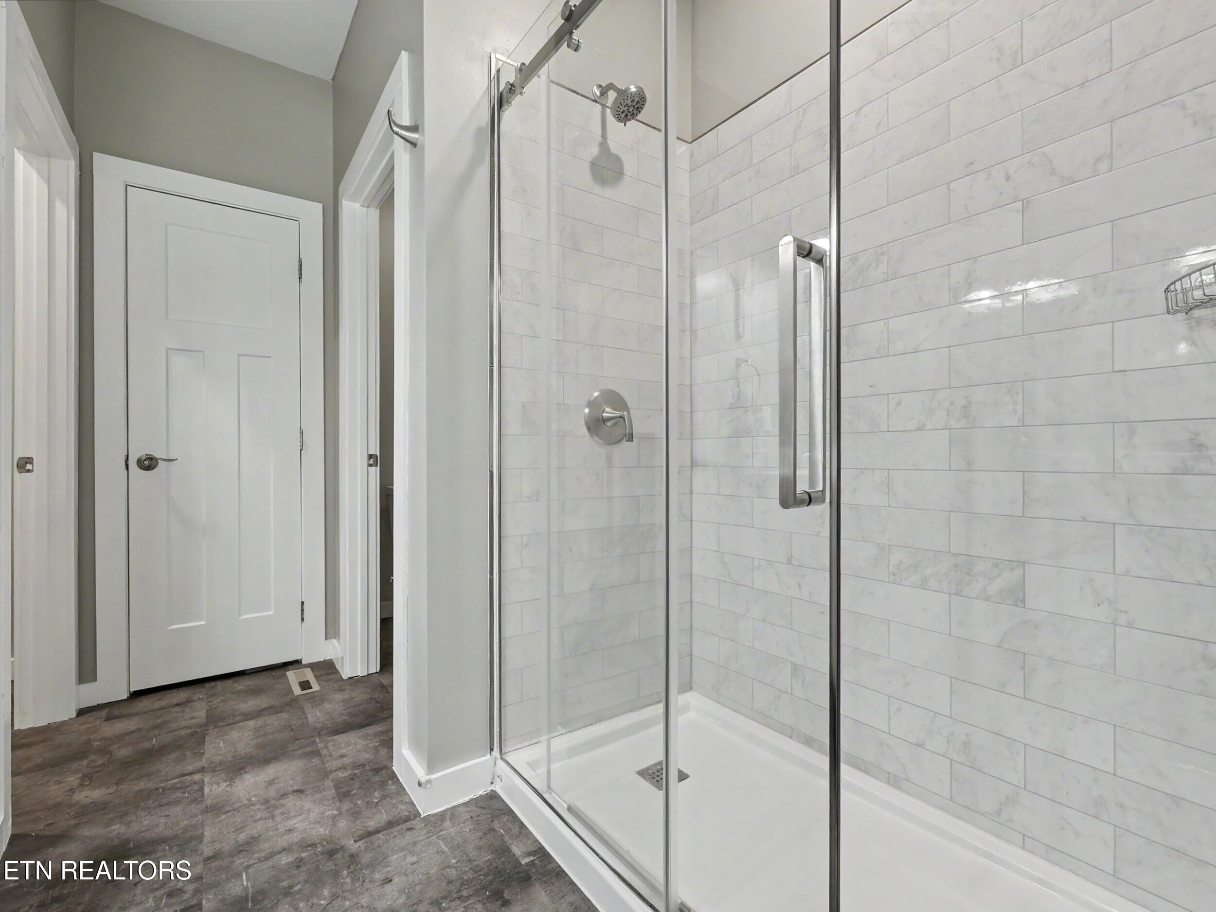 9133 Lynnwood Lane Rockford TN 37853