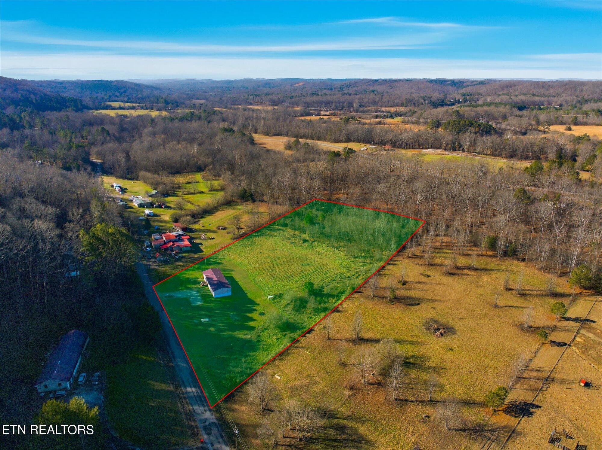 418 County Road 61 Riceville TN 37370