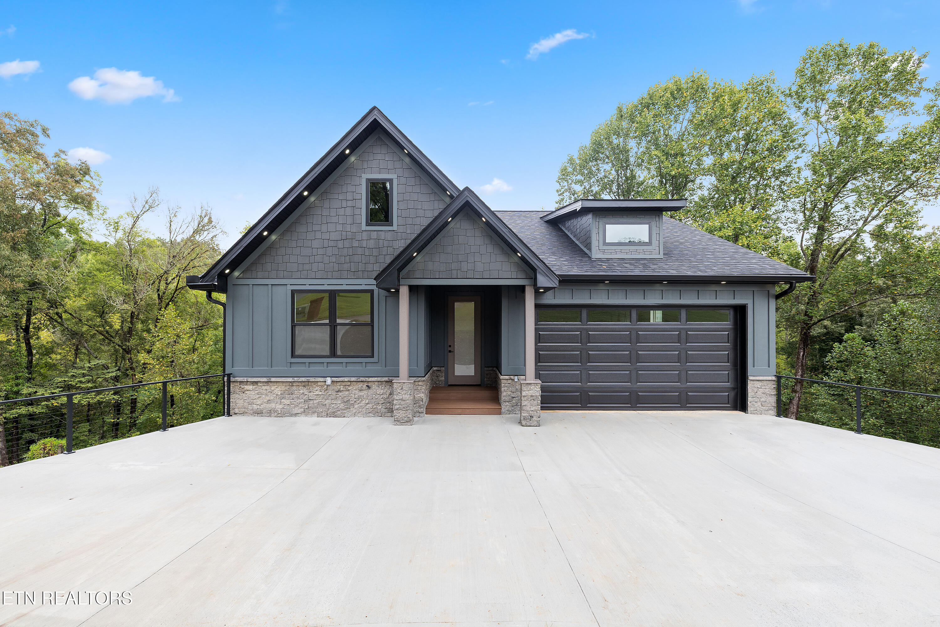2154 Aaron Court Sevierville TN 37876