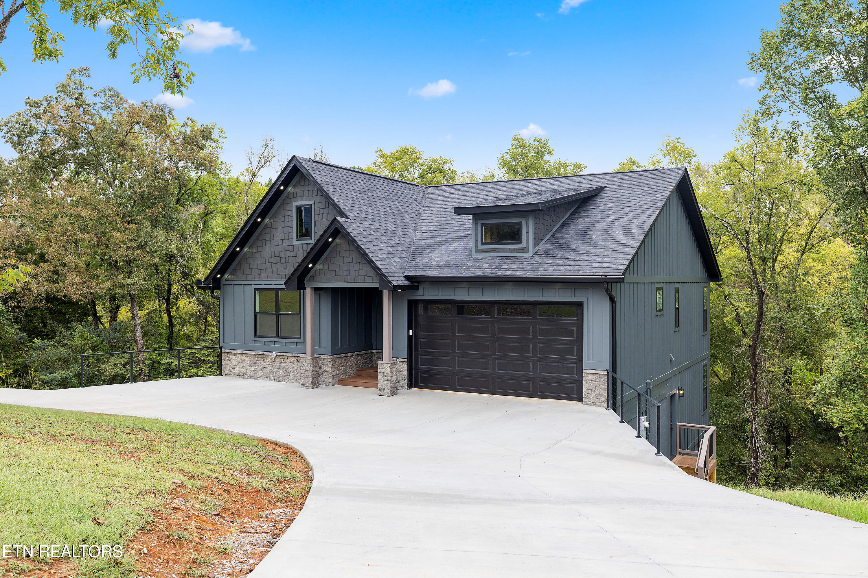 2154 Aaron Court Sevierville TN 37876