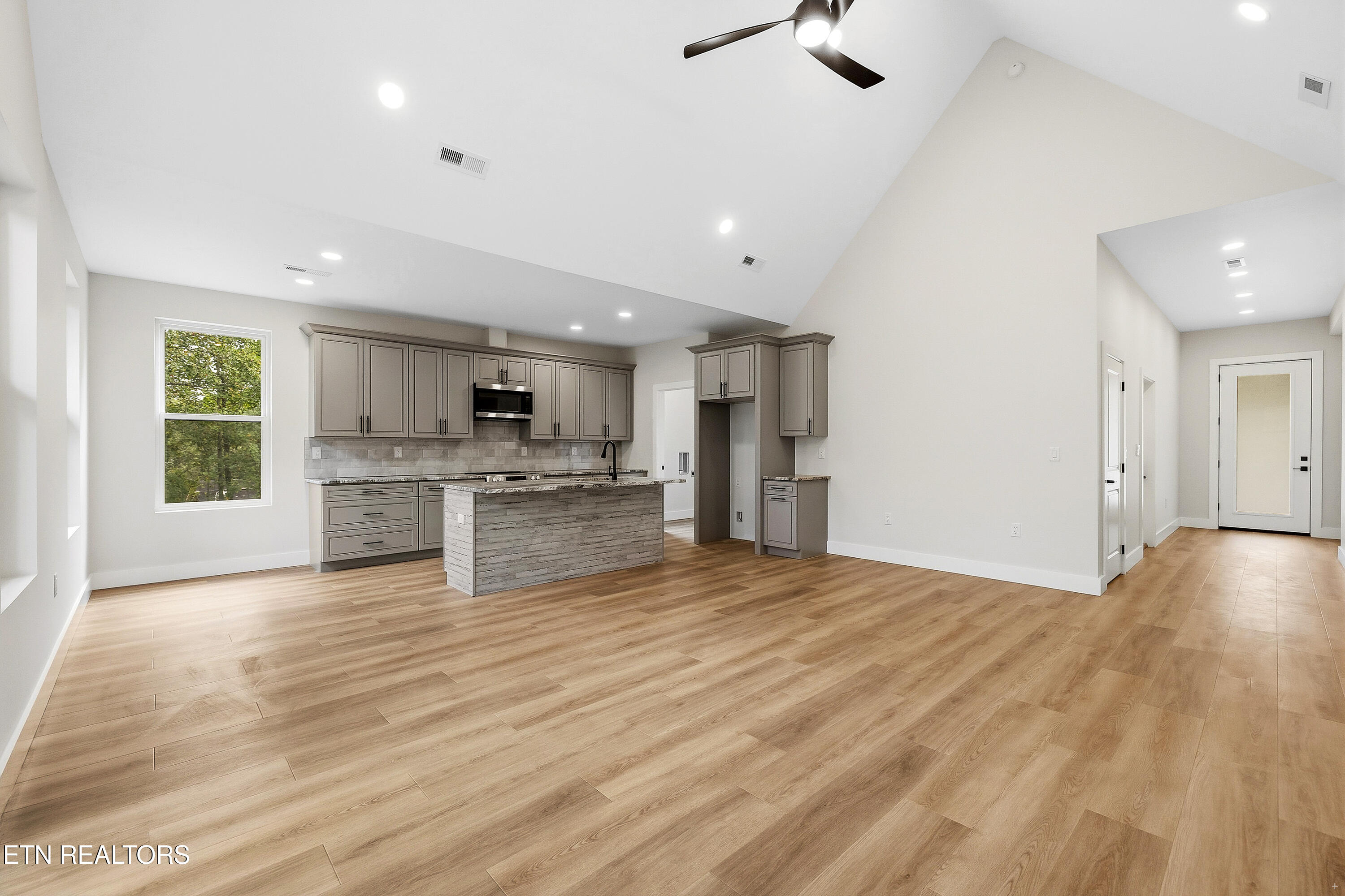 2154 Aaron Court Sevierville TN 37876