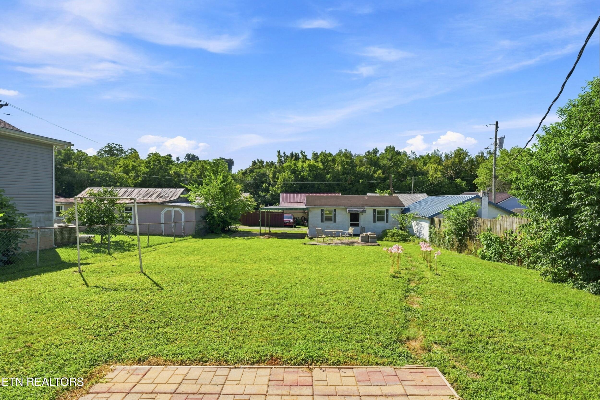 619 Ferry Street Loudon TN 37774