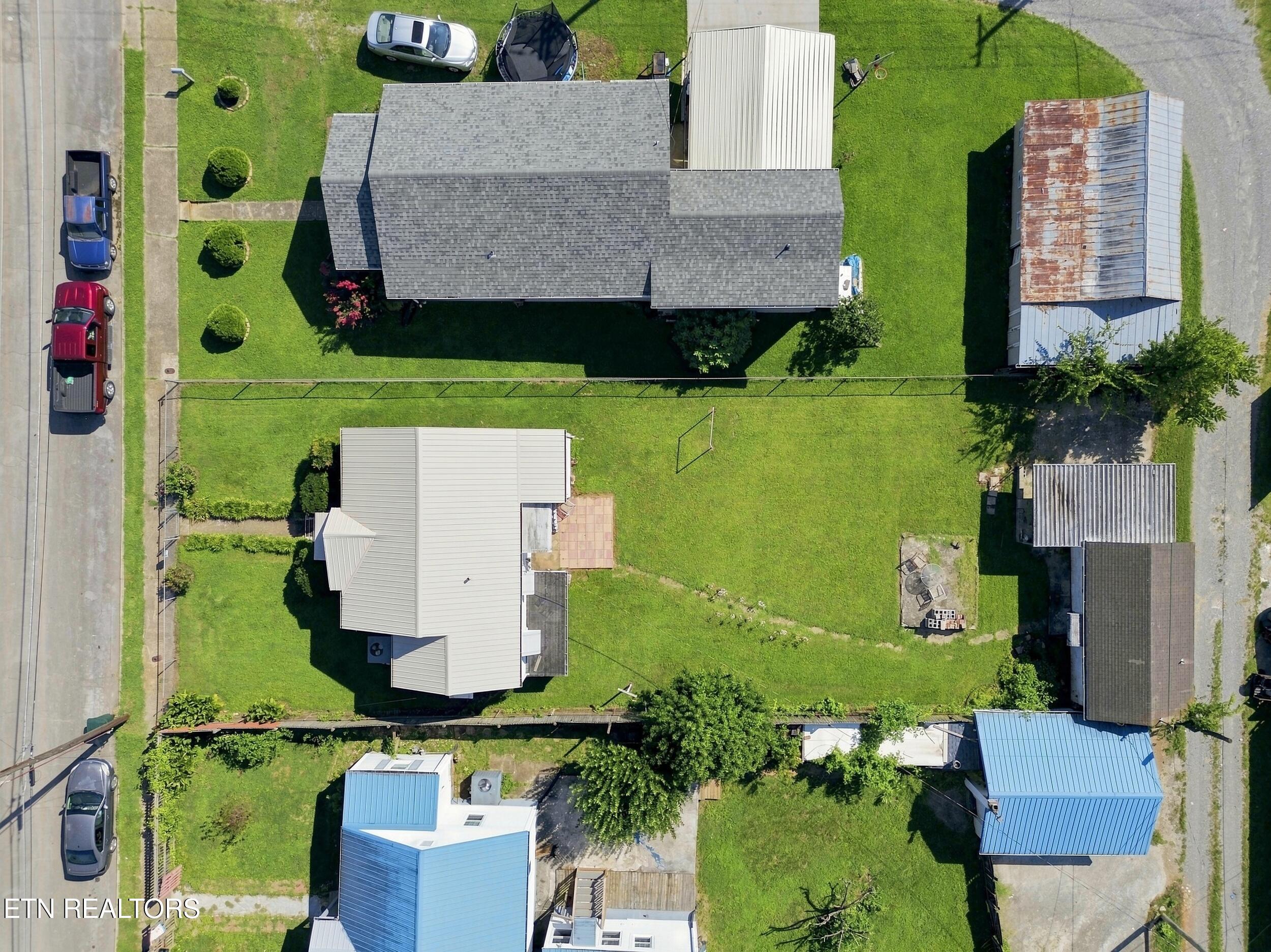 619 Ferry Street Loudon TN 37774