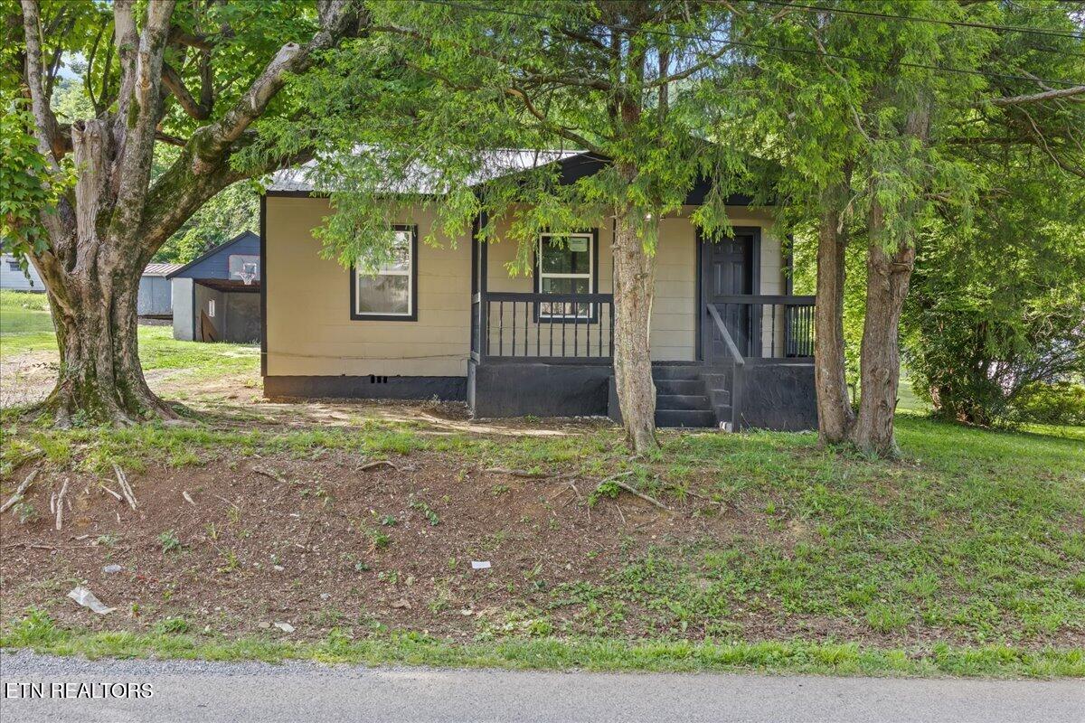 307 W Farrell Street Niota TN 37826