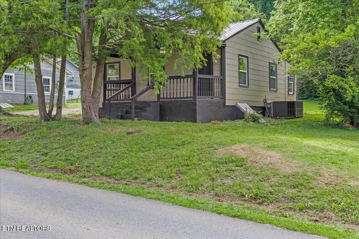 307 W Farrell Street Niota TN 37826