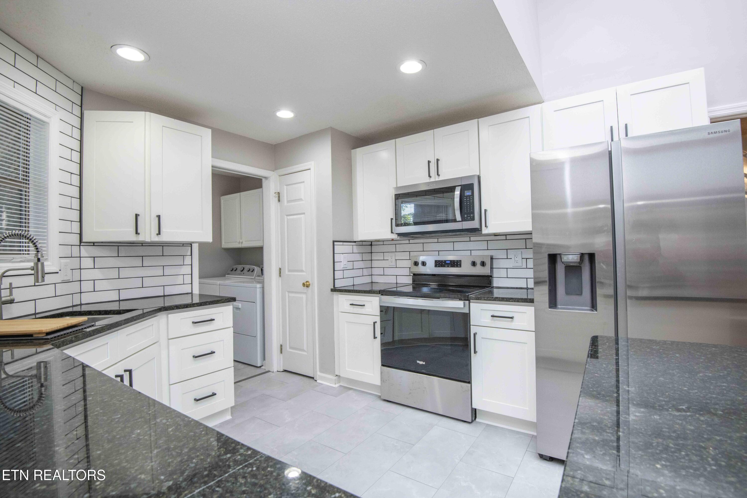 135 Kawatuska Way Loudon TN 37774
