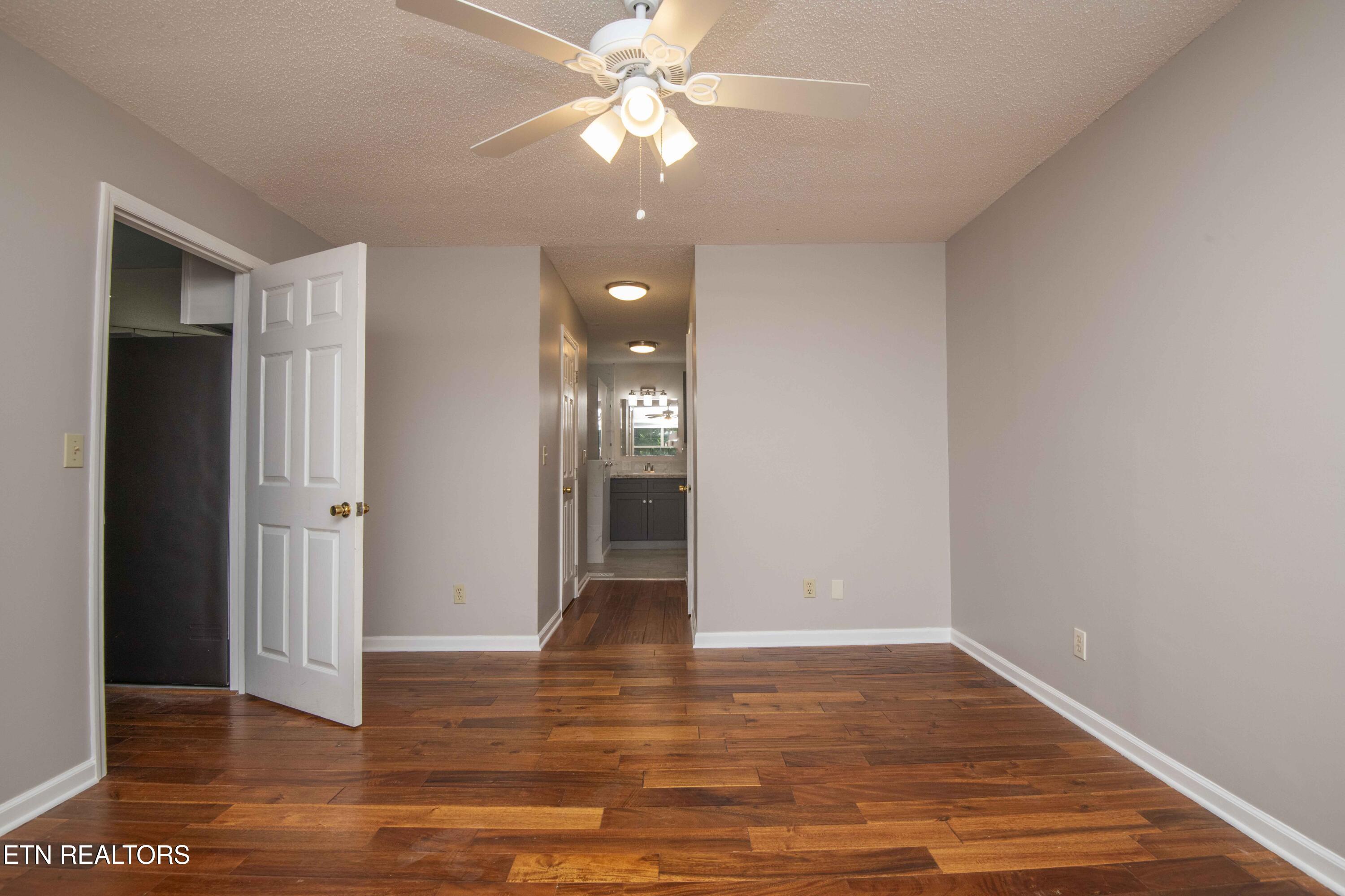 135 Kawatuska Way Loudon TN 37774