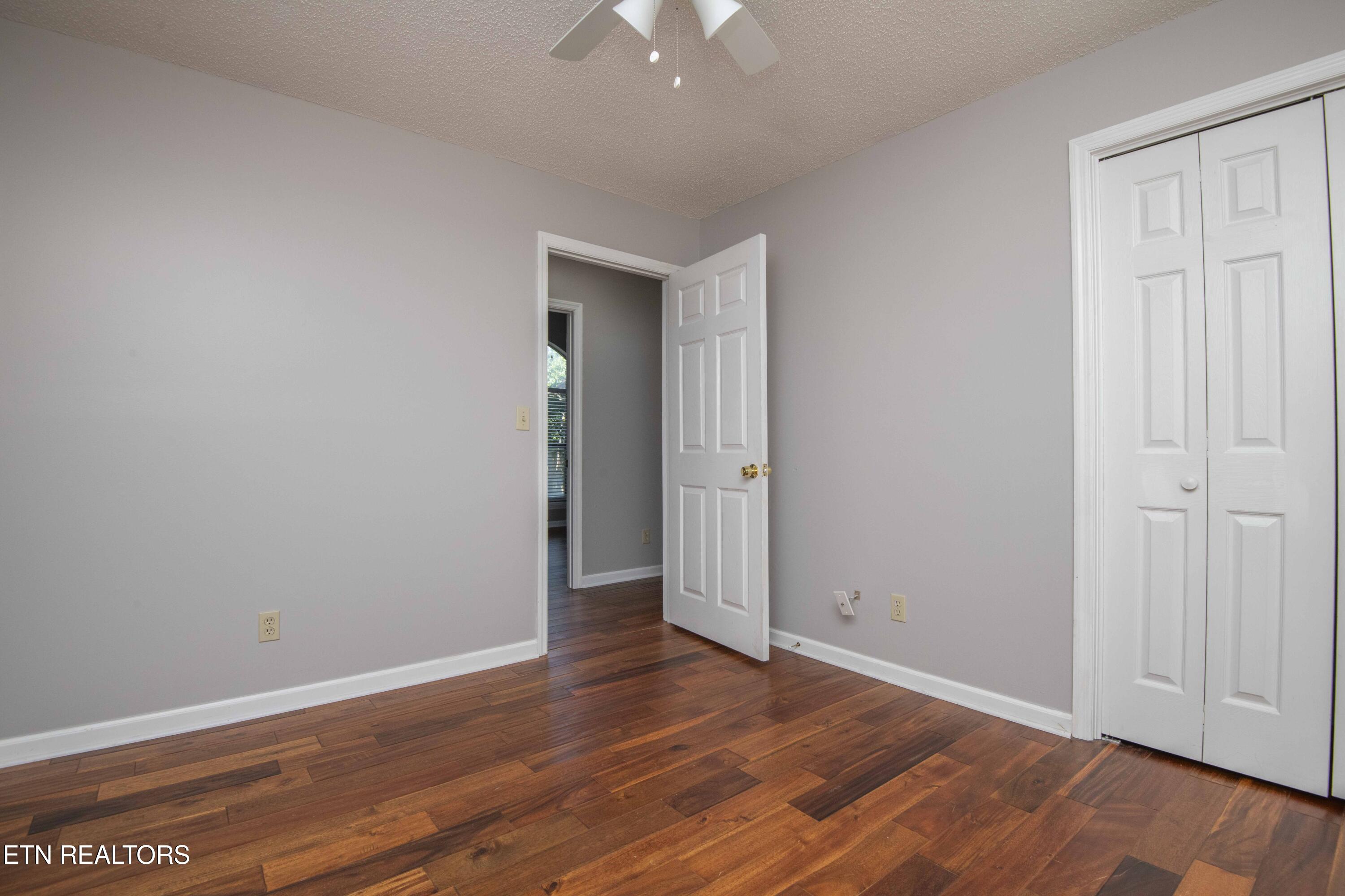 135 Kawatuska Way Loudon TN 37774
