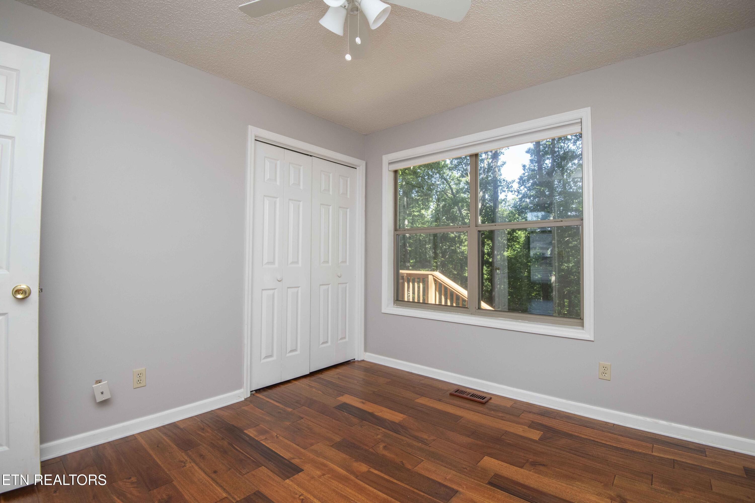 135 Kawatuska Way Loudon TN 37774