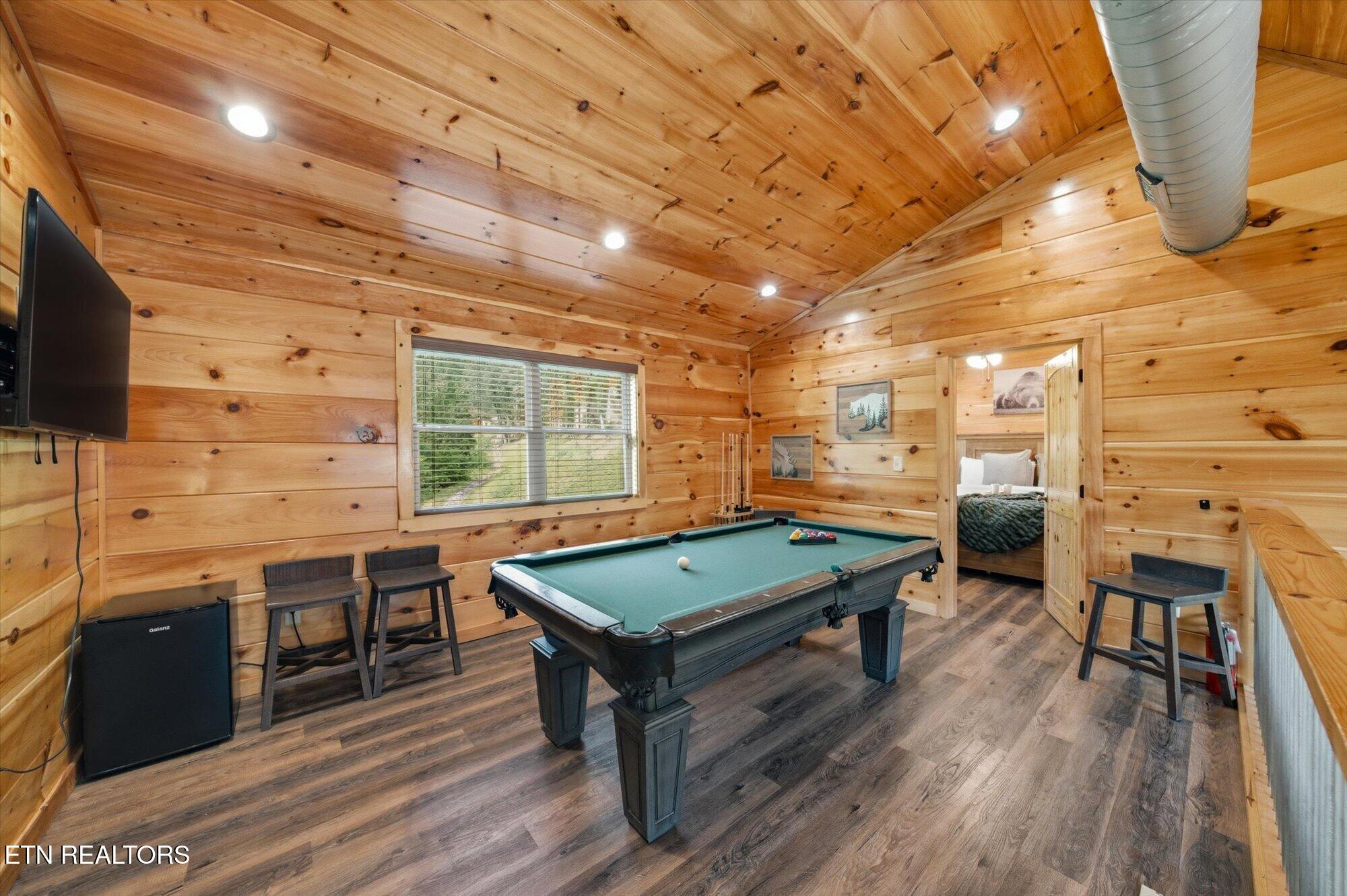 2933 Fiddlers Creek Way Pigeon Forge TN 37863