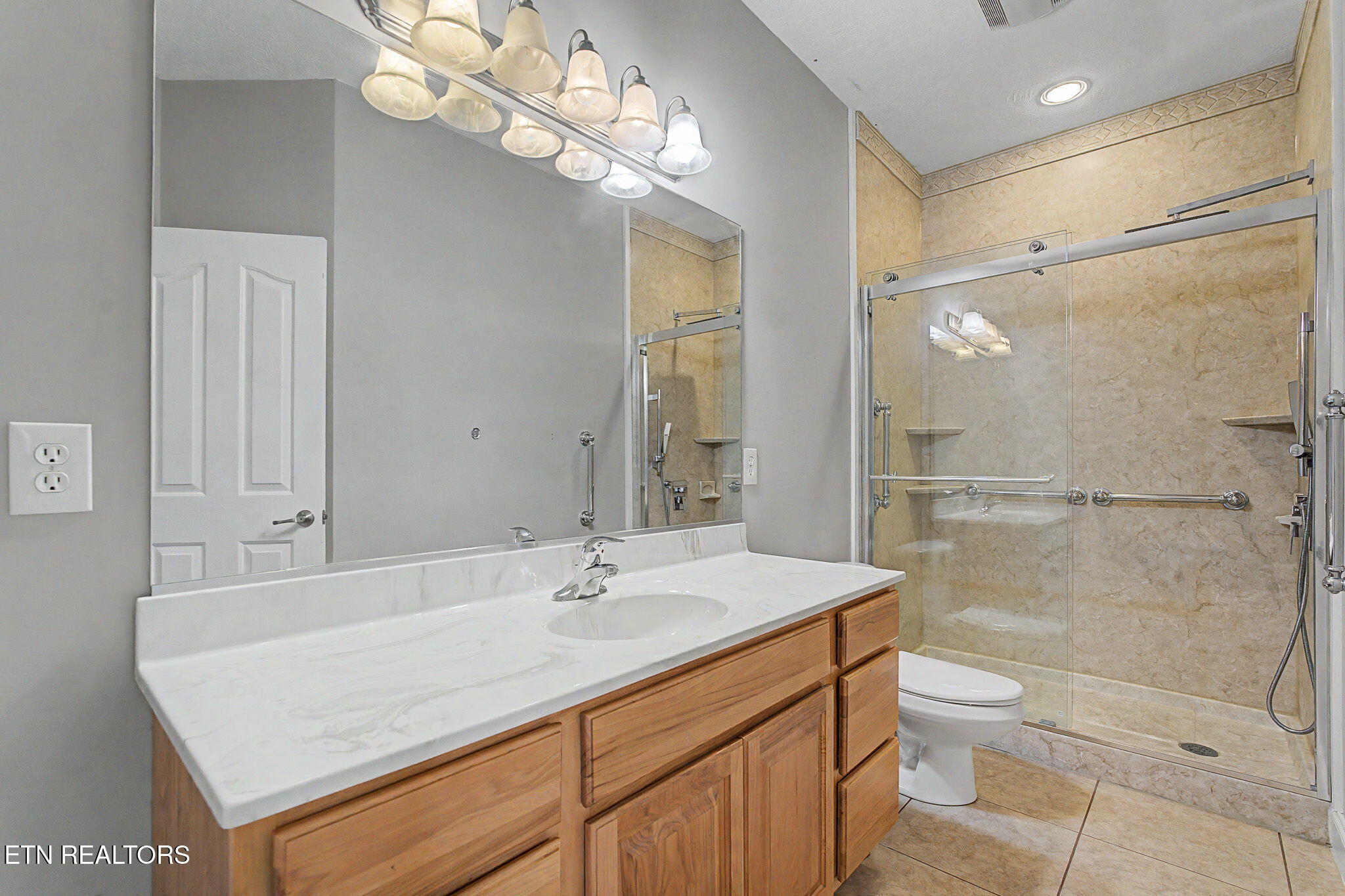 6828 Amberfield Lane Knoxville TN 37918