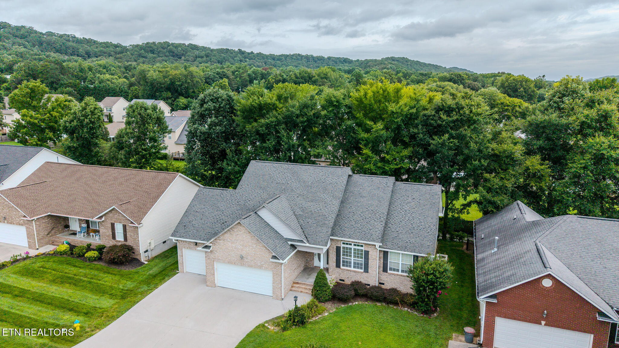6828 Amberfield Lane Knoxville TN 37918