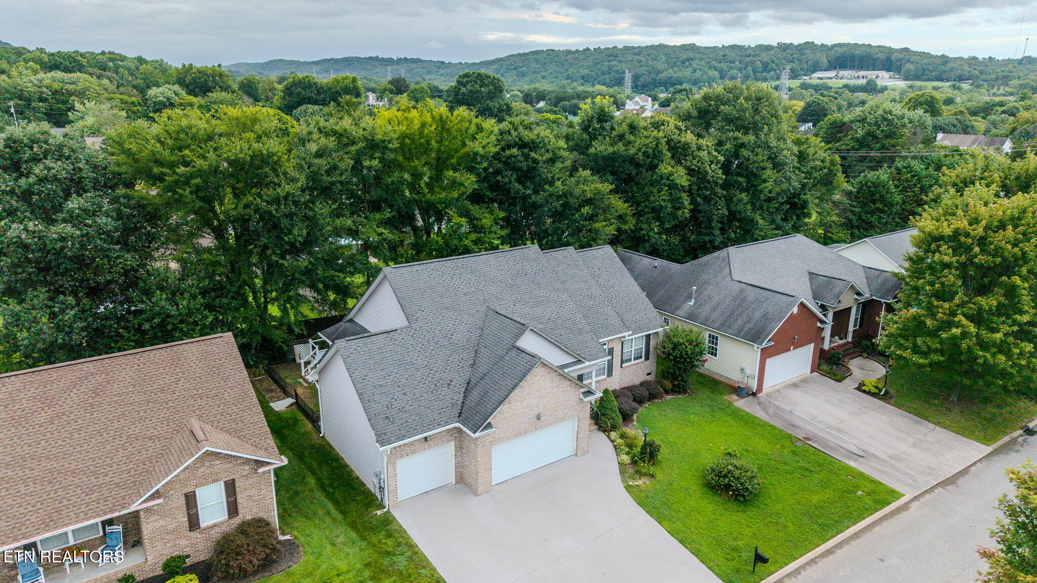 6828 Amberfield Lane Knoxville TN 37918