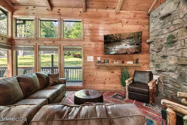 2645 Black Walnut Flats Road Sevierville TN 37862