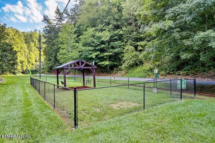 2645 Black Walnut Flats Road Sevierville TN 37862