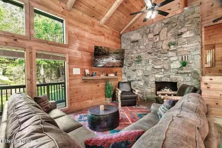 2645 Black Walnut Flats Road Sevierville TN 37862