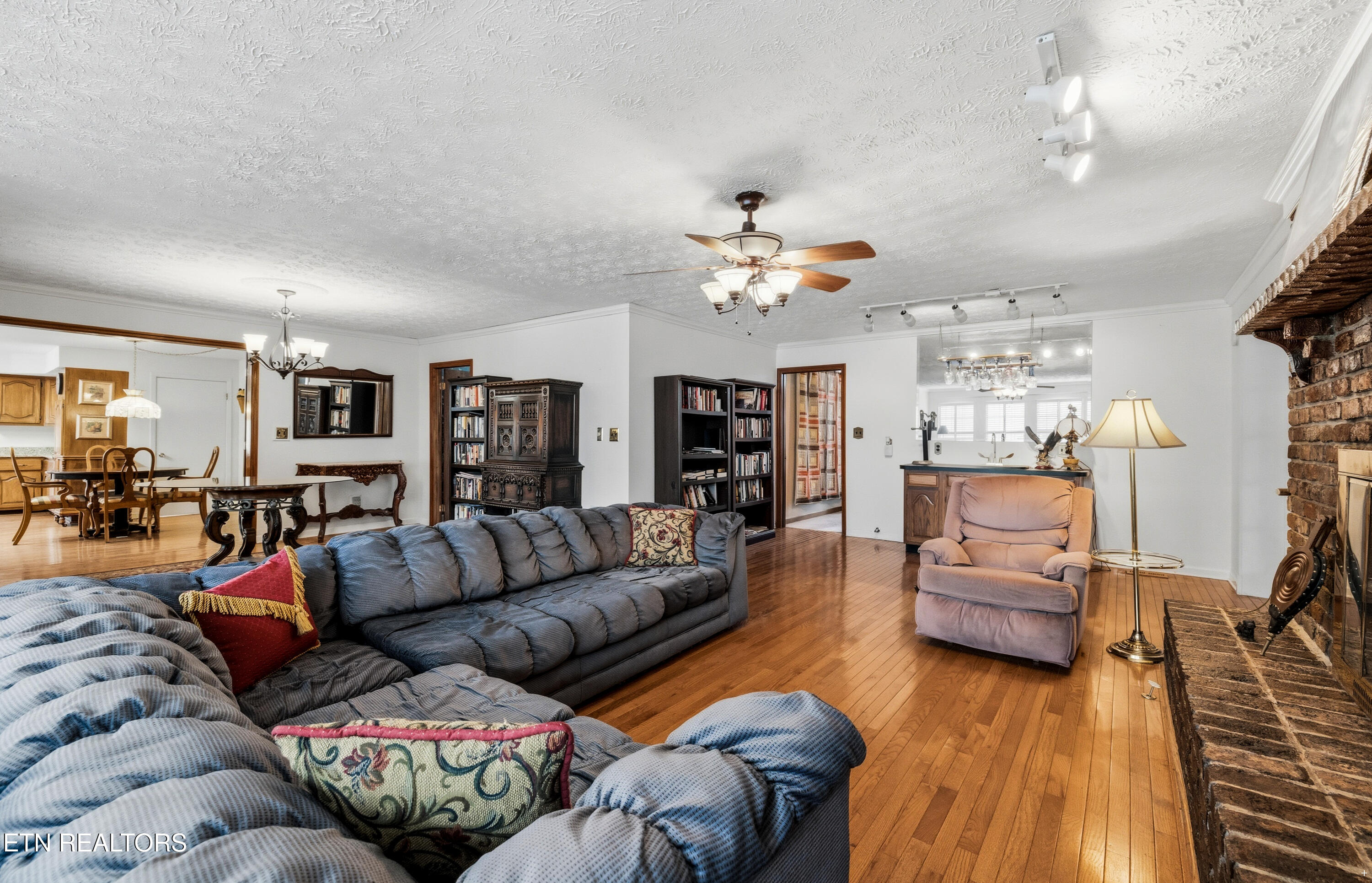 2947 Sam James Road Maryville TN 37803