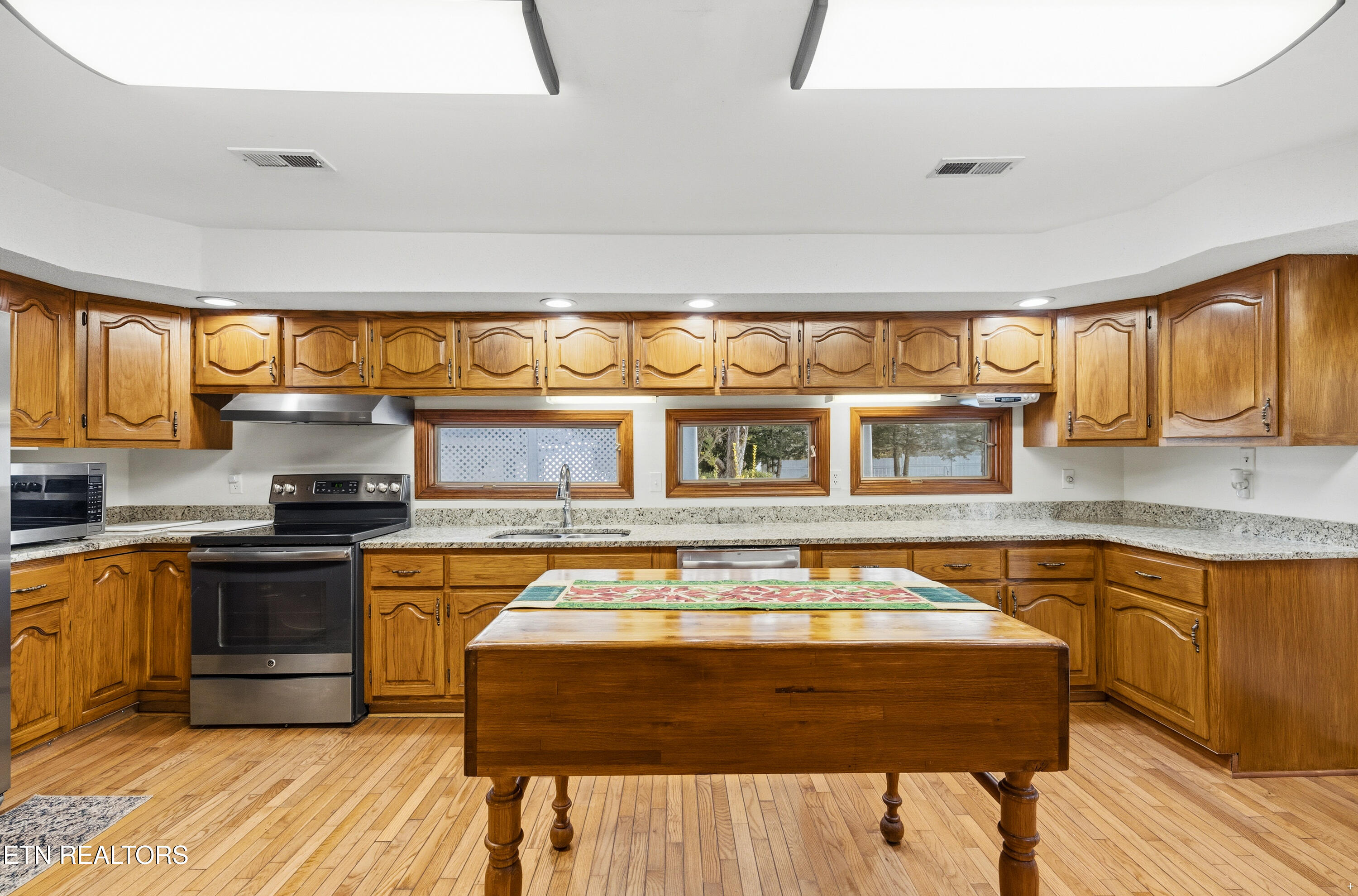 2947 Sam James Road Maryville TN 37803