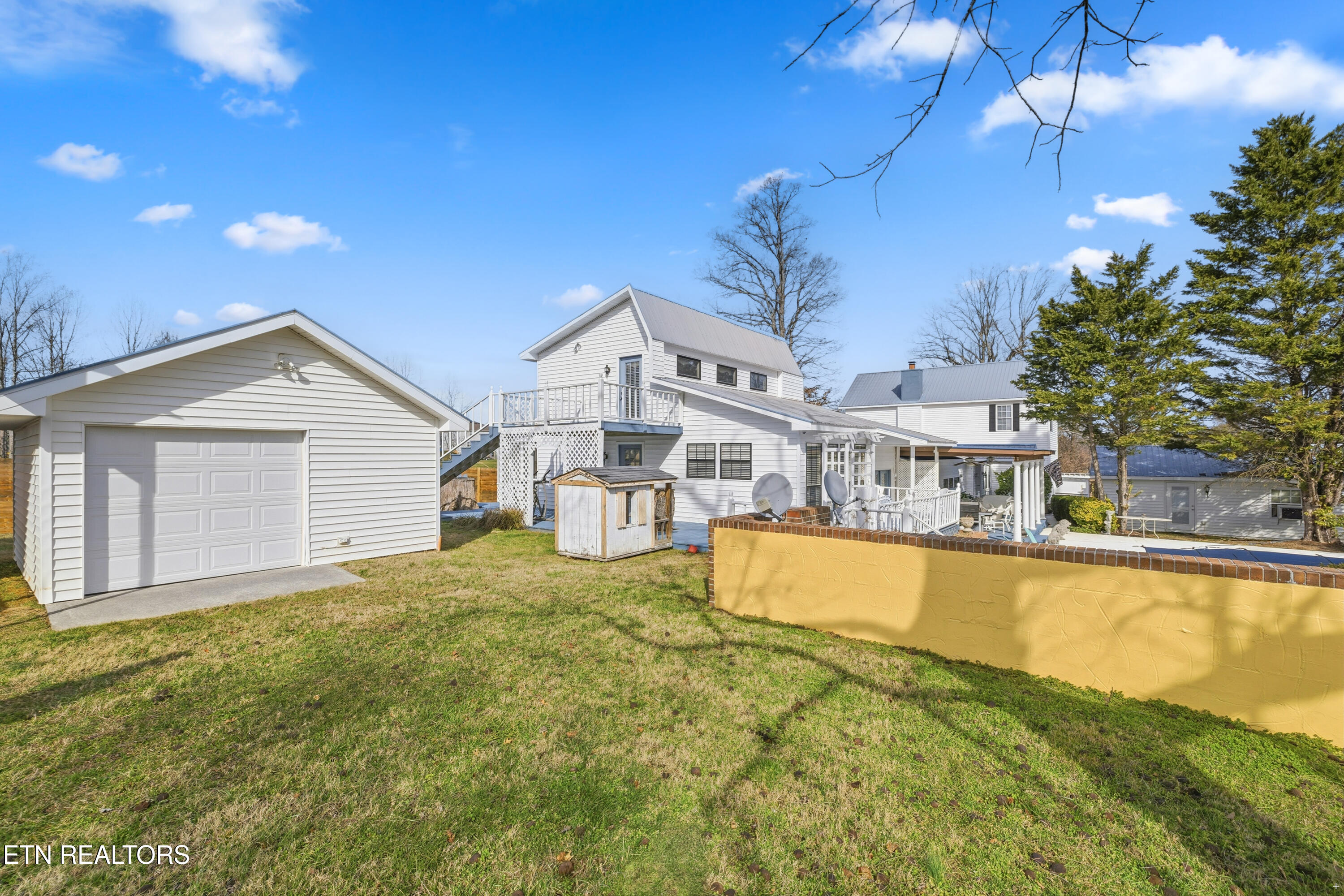 2947 Sam James Road Maryville TN 37803