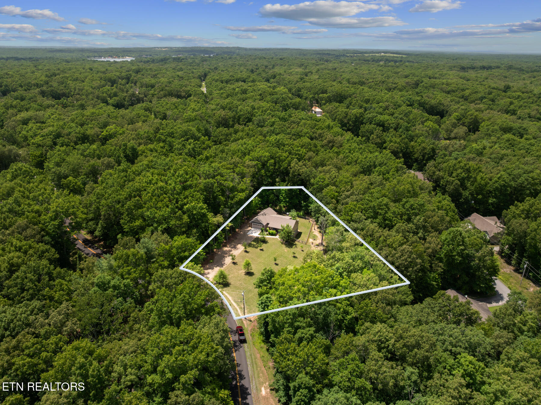 4117 Chica Road Crossville TN 38572