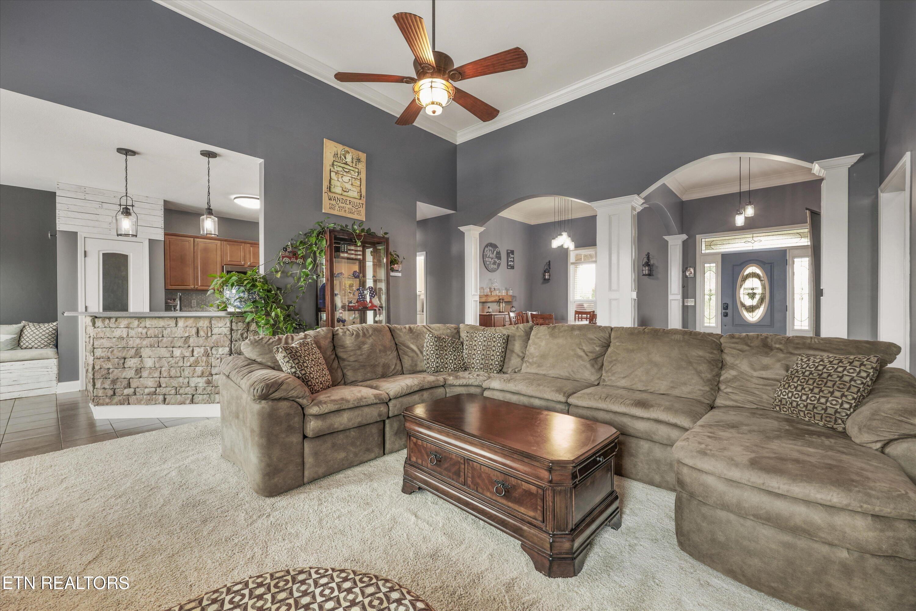 1463 Benjamin Boulevard Sevierville TN 37876